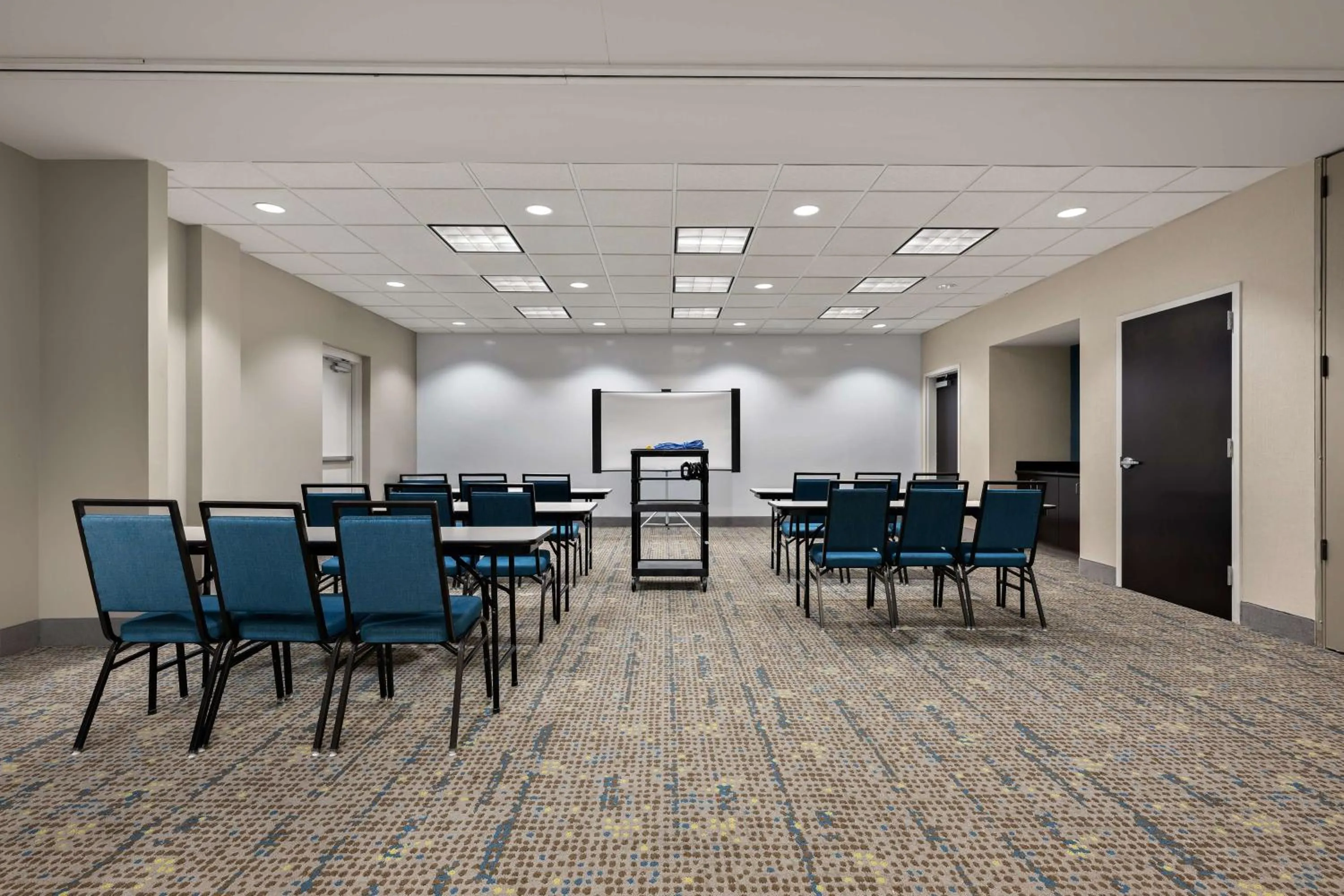 Meeting/conference room in Hampton Inn Birmingham/Leeds