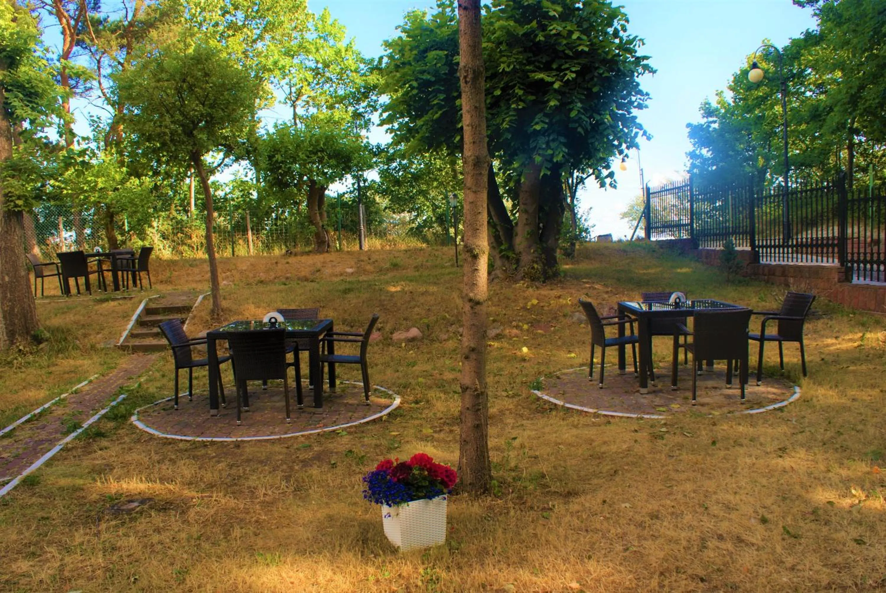 Garden in Pensjonat Pod Lwem