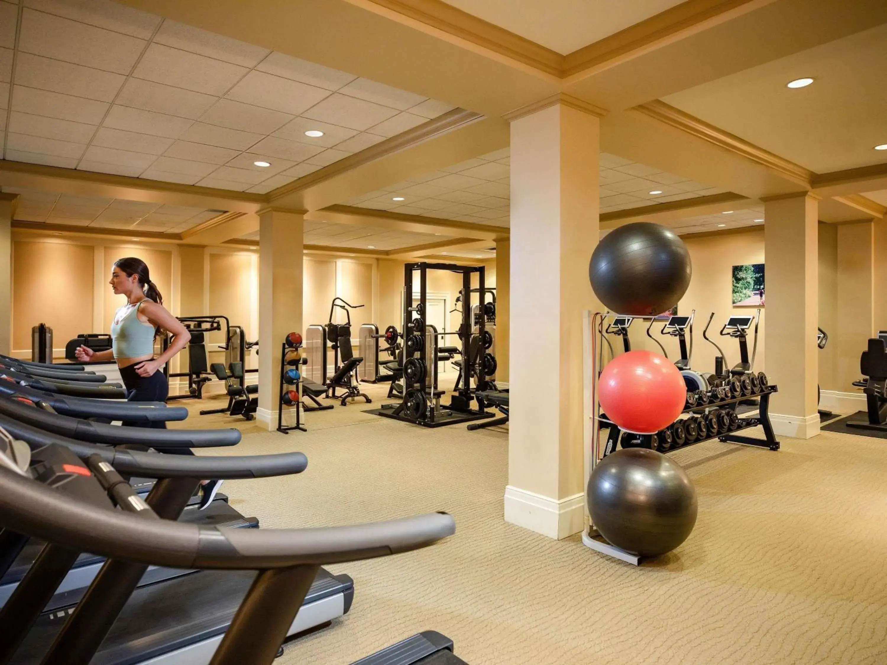 Fitness centre/facilities in Fairmont Chateau Laurier Fitness centre/facilities in Fairmont Chateau Laurier