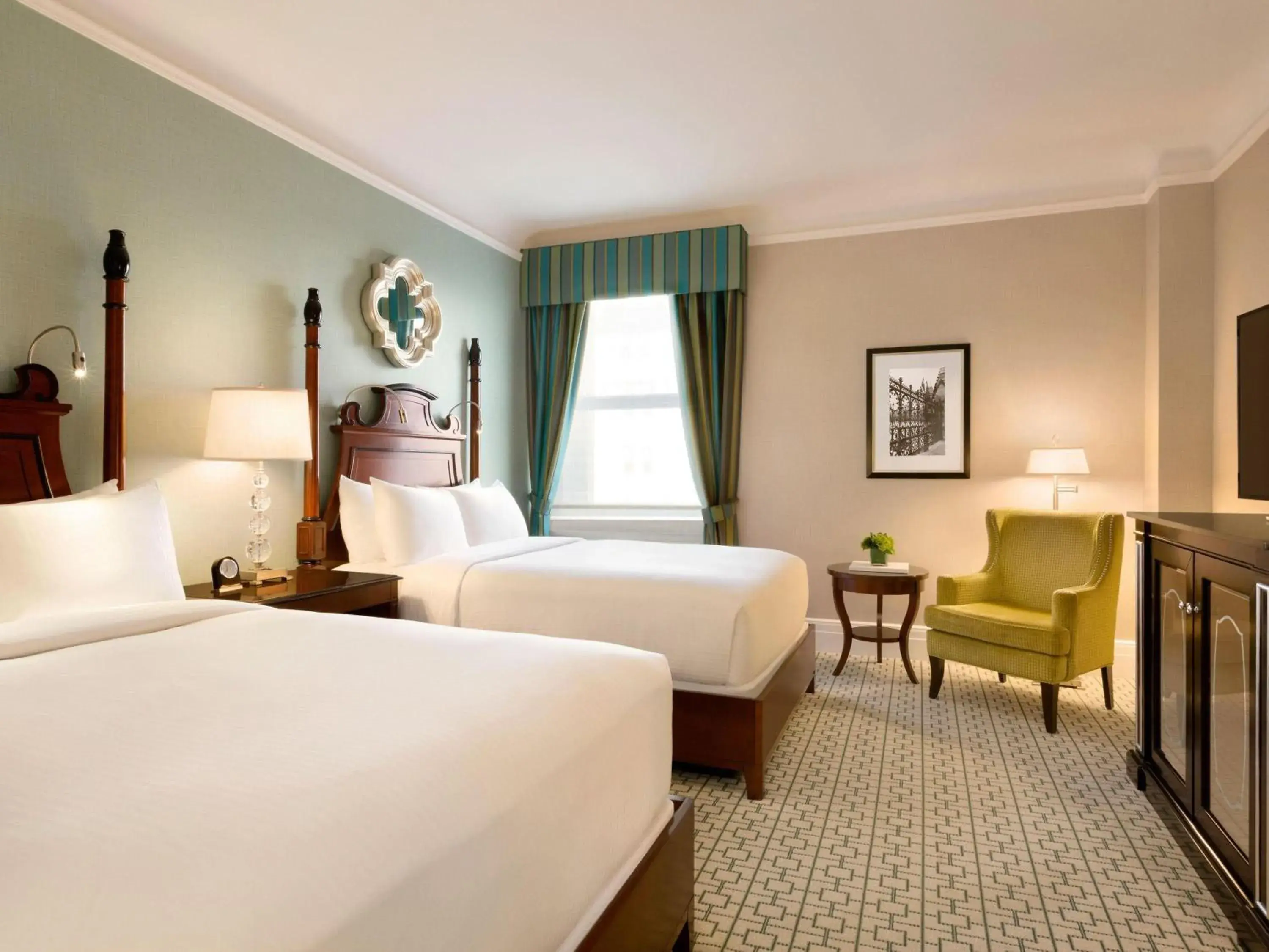 Bedroom, Bed in Fairmont Chateau Laurier Bedroom, Bed in Fairmont Chateau Laurier