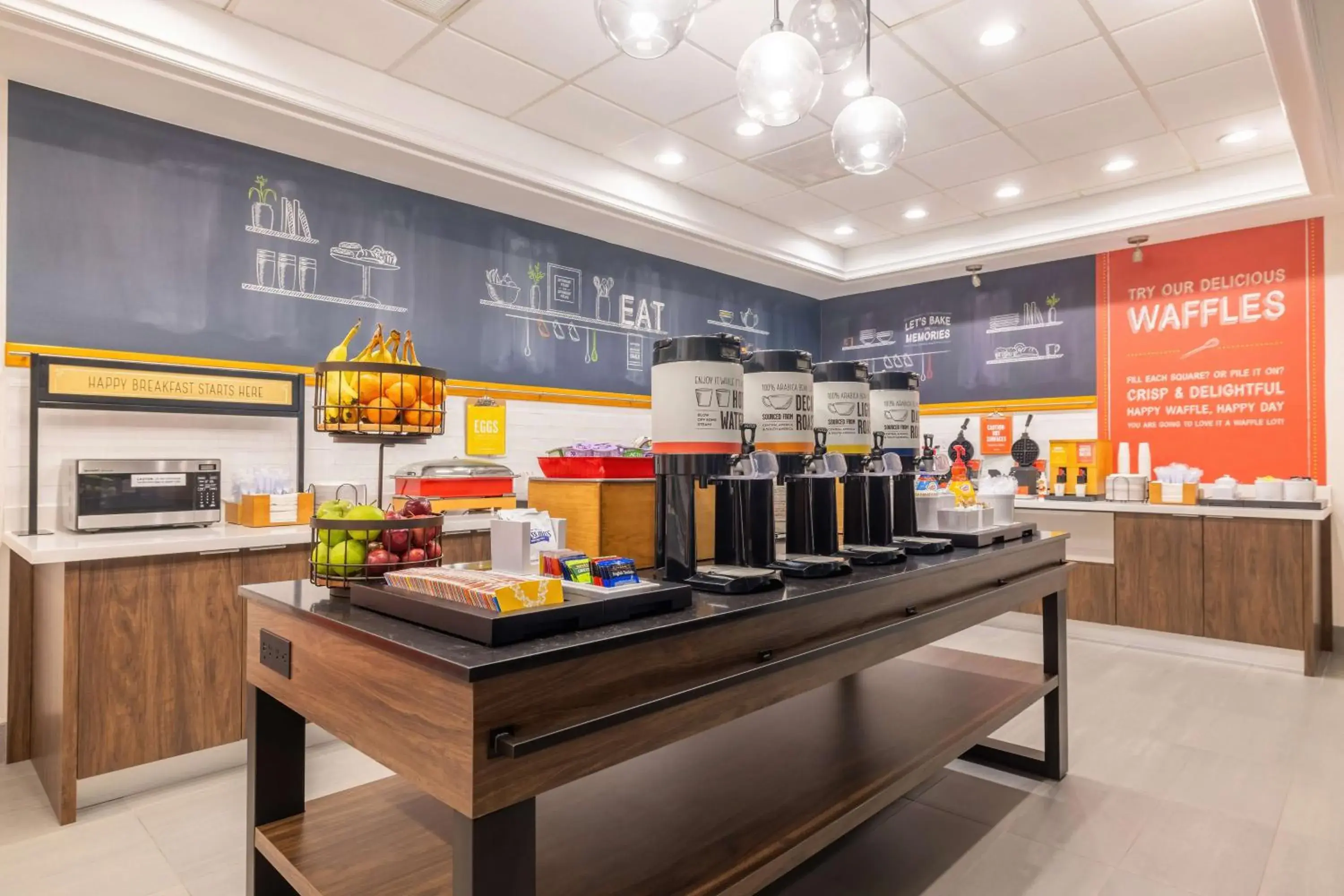 Breakfast in Hampton Inn & Suites Brenham Breakfast in Hampton Inn & Suites Brenham