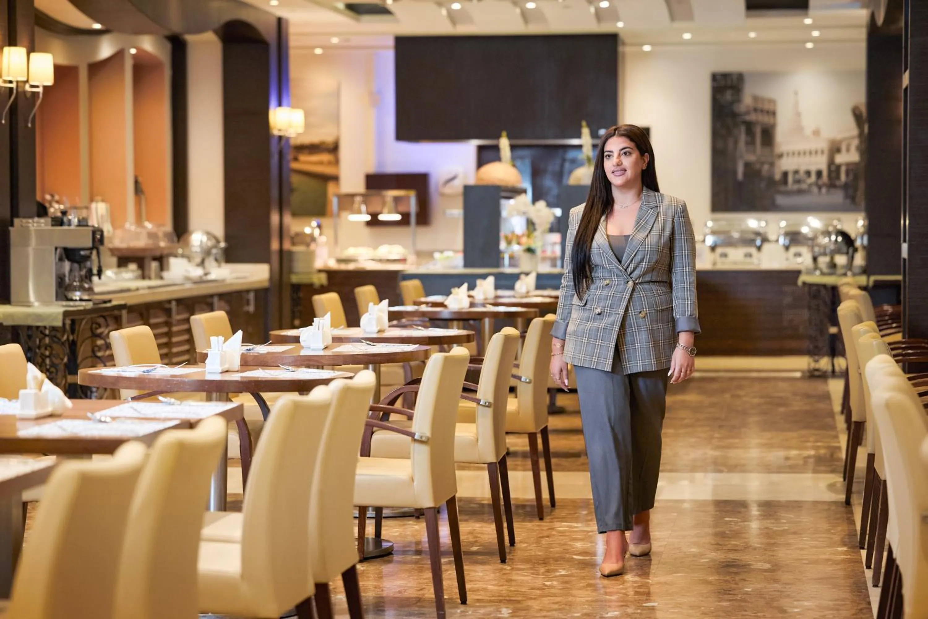 Restaurant/places to eat in Golden Tulip Doha Hotel