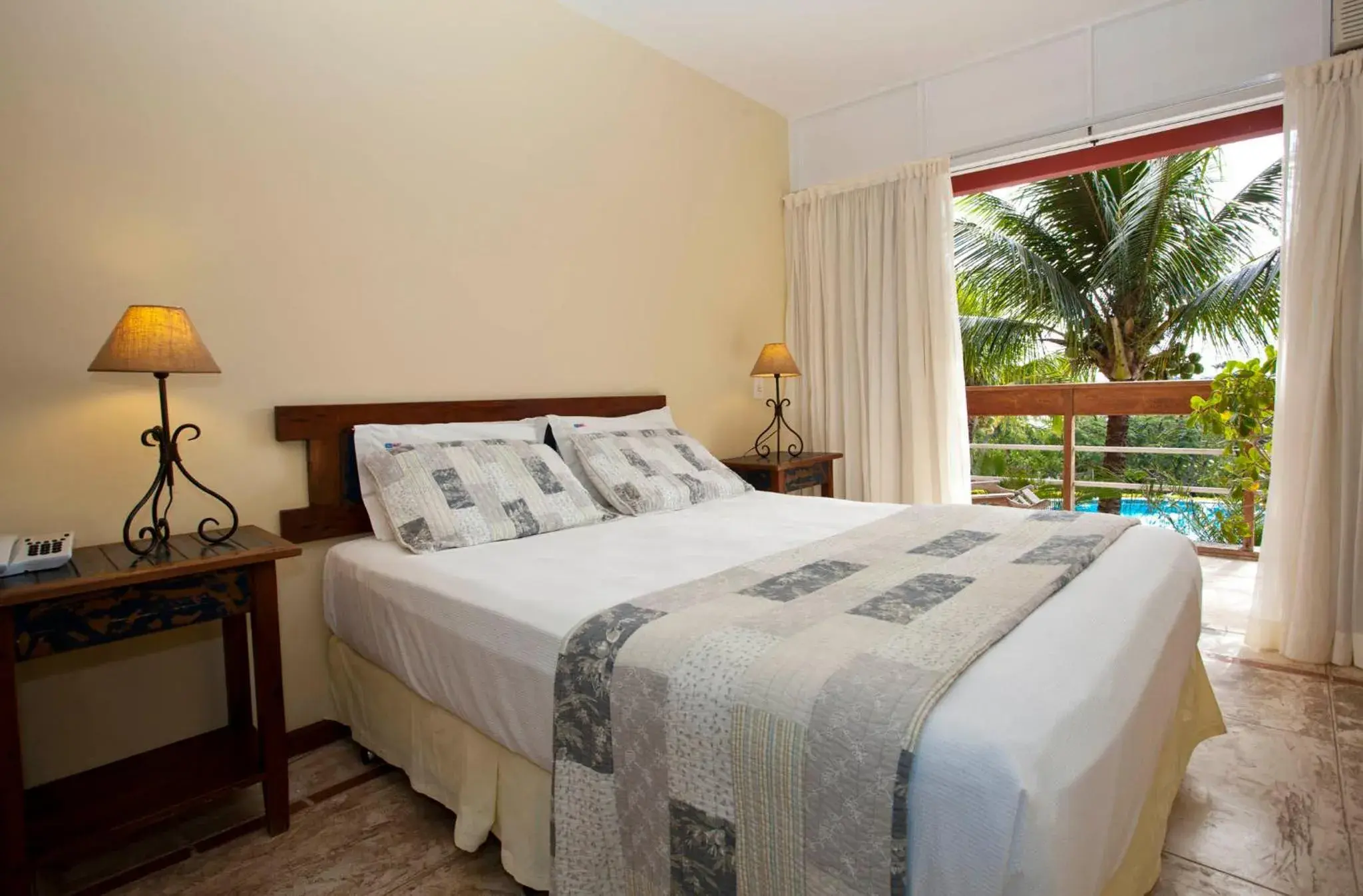 Triple Room in Bon Bini Pousada Triple Room in Bon Bini Pousada