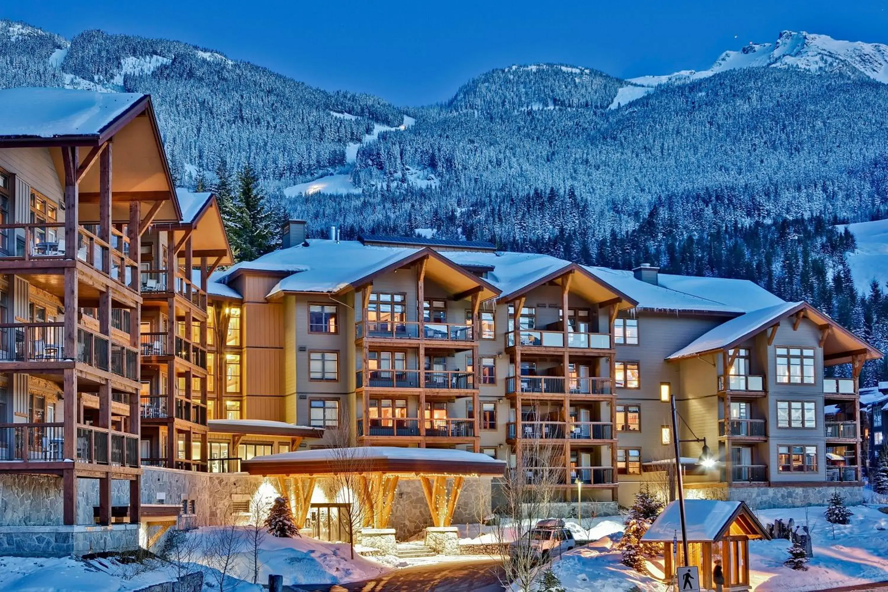 Property building in Evolution Whistler, by Lodging Ovations Property building in Evolution Whistler, by Lodging Ovations