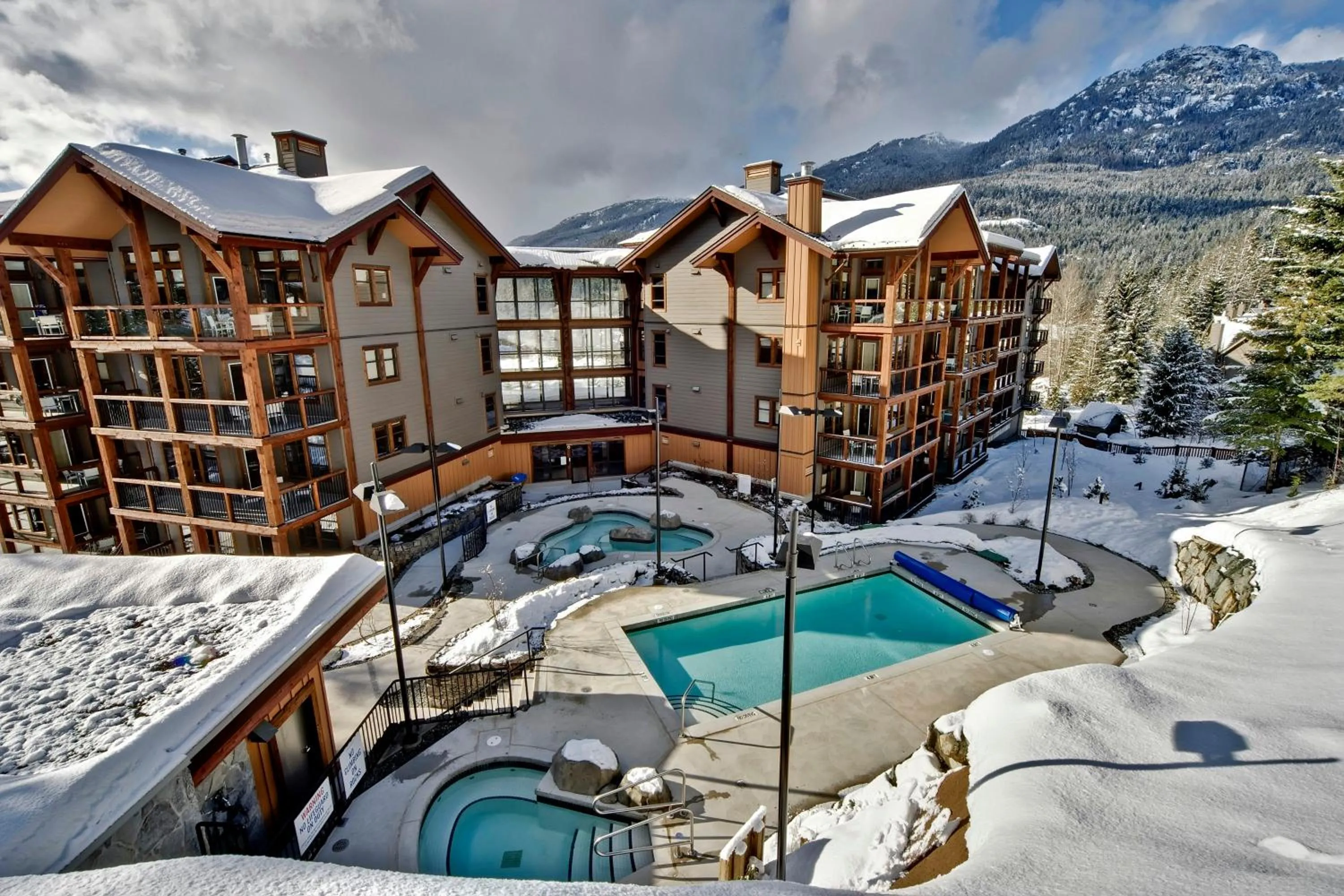 Swimming pool in Evolution Whistler, by Lodging Ovations