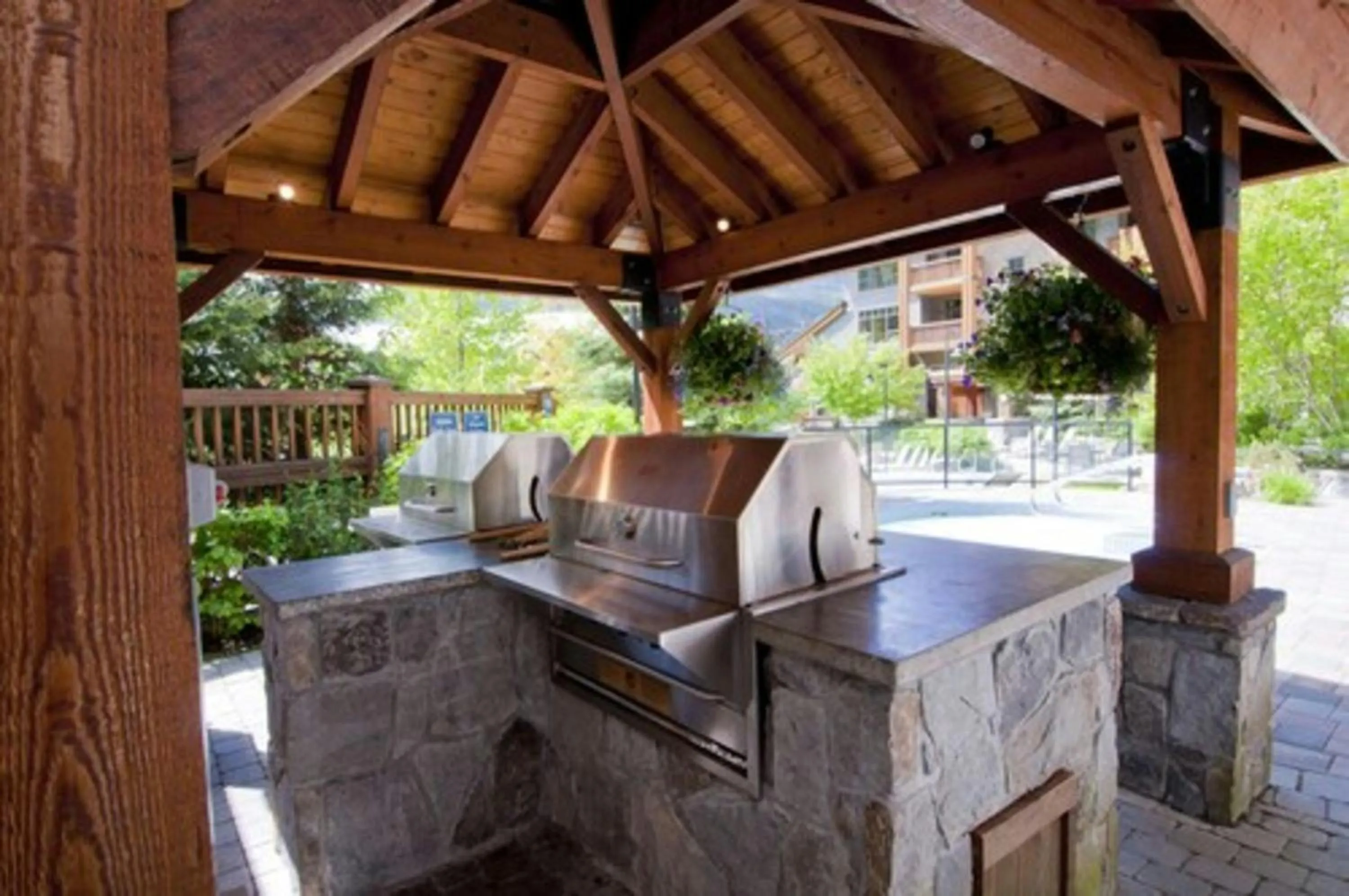 BBQ facilities in First Tracks Lodge, by Lodging Ovations