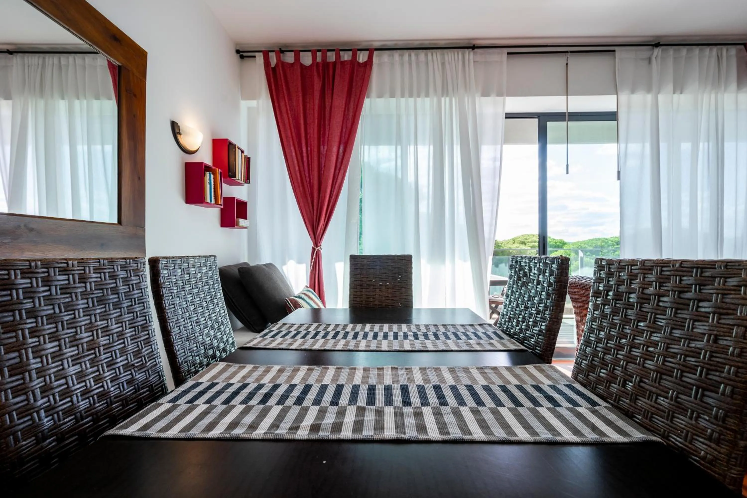 Dining area in Golf Residence Apartment