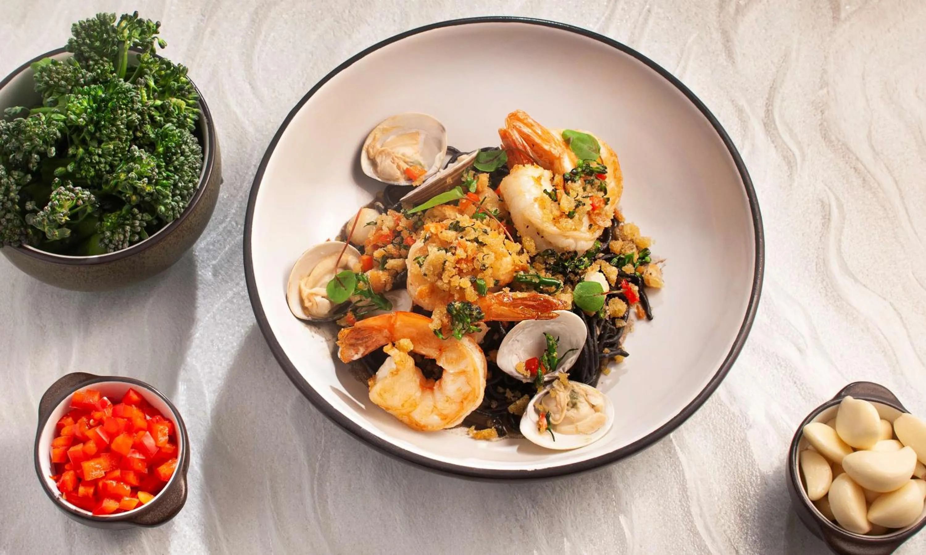 Dining area in DoubleTree by Hilton El Paso Downtown