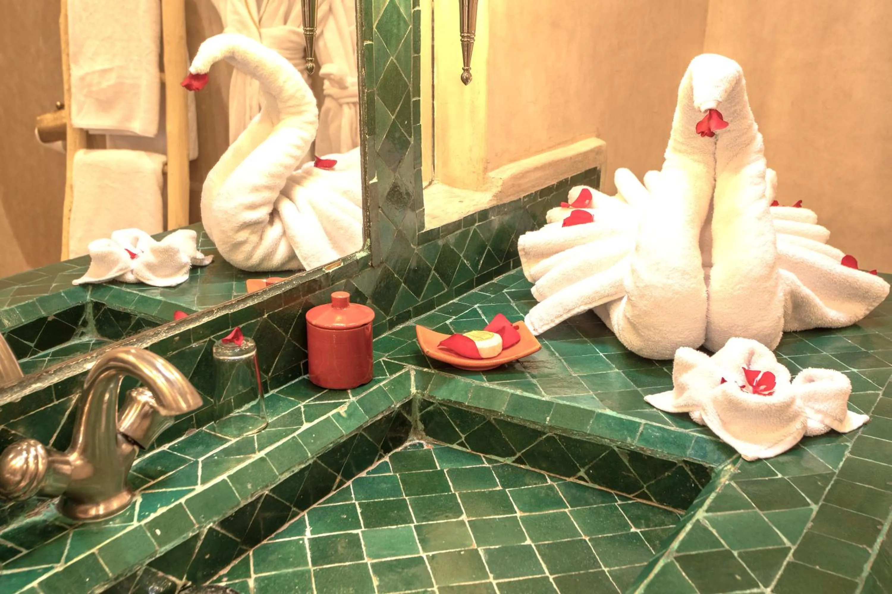 Shower in Le Medina Privilège Riad & Spa