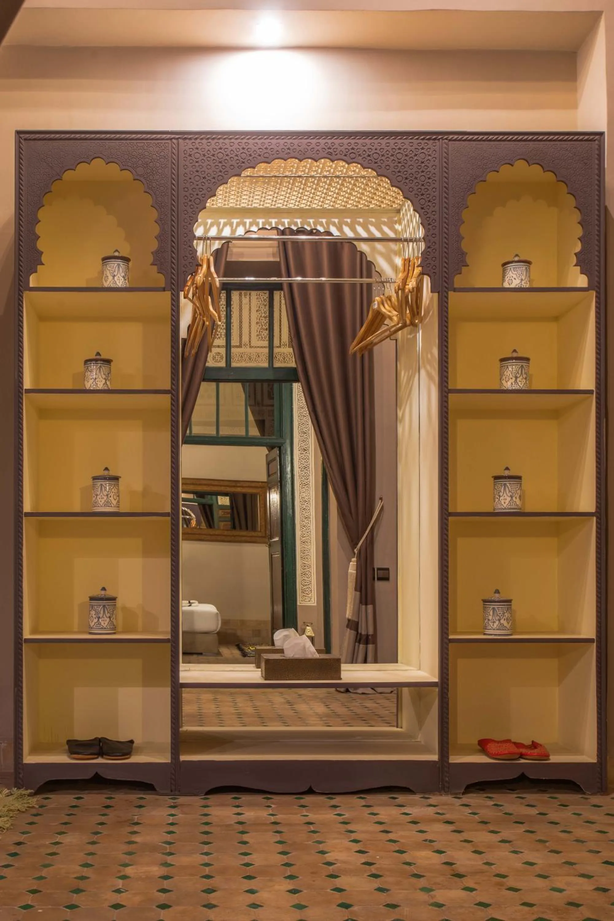 Bed in Le Medina Privilège Riad & Spa