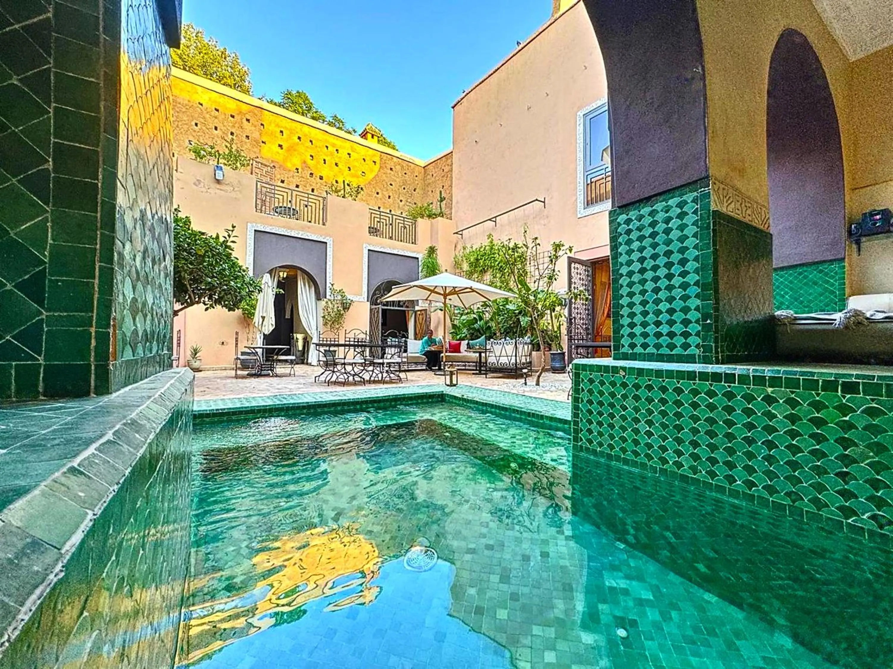 Swimming pool in Le Medina Privilège Riad & Spa