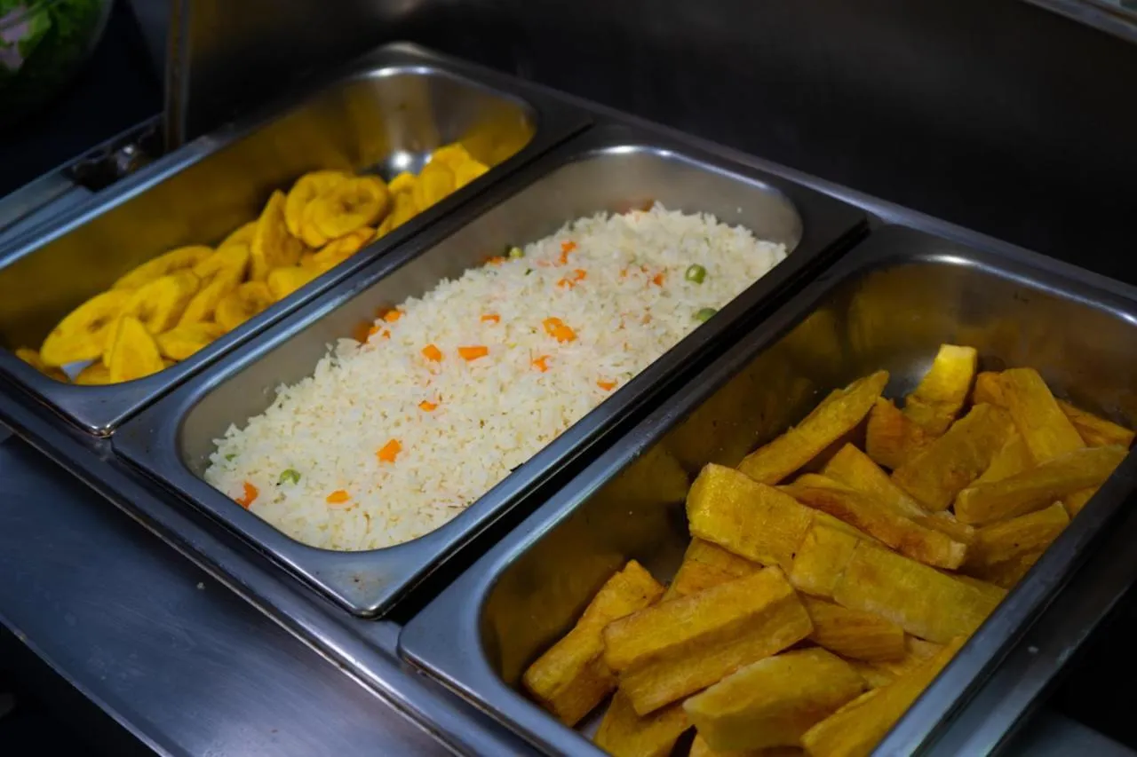 Food and drinks in Hotel Calacoto