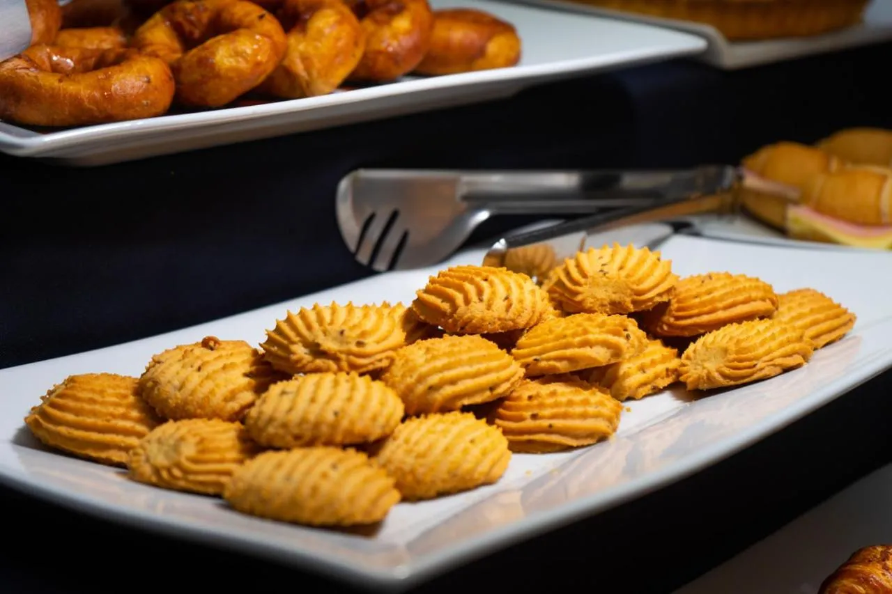 Buffet breakfast in Hotel Calacoto