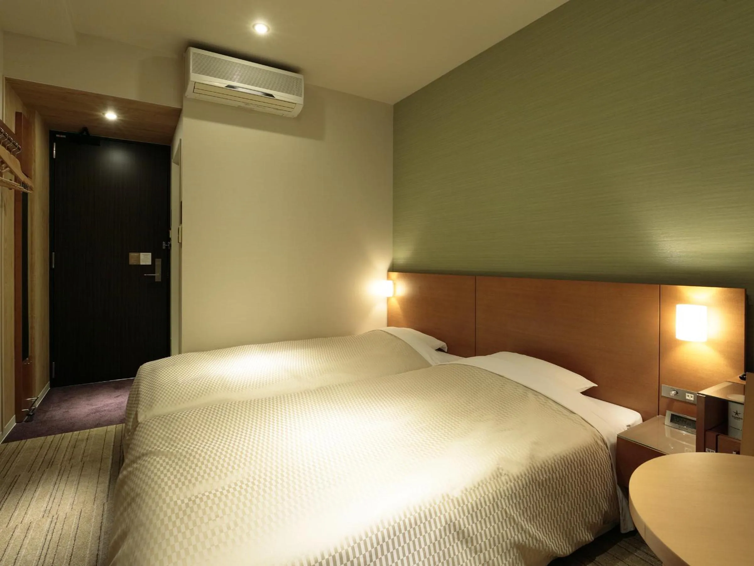 Photo of the whole room, Bed in Candeo Hotels Chino