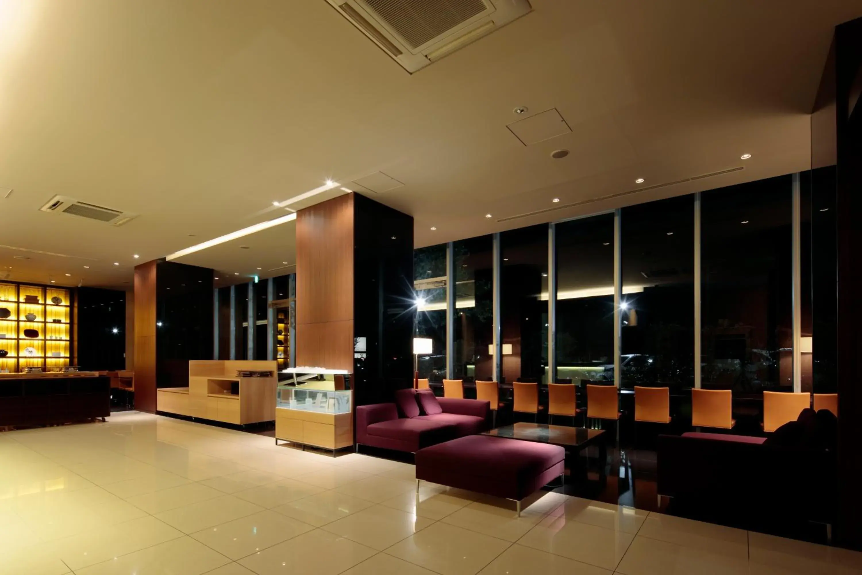 Lobby or reception in Candeo Hotels Chino Lobby or reception in Candeo Hotels Chino