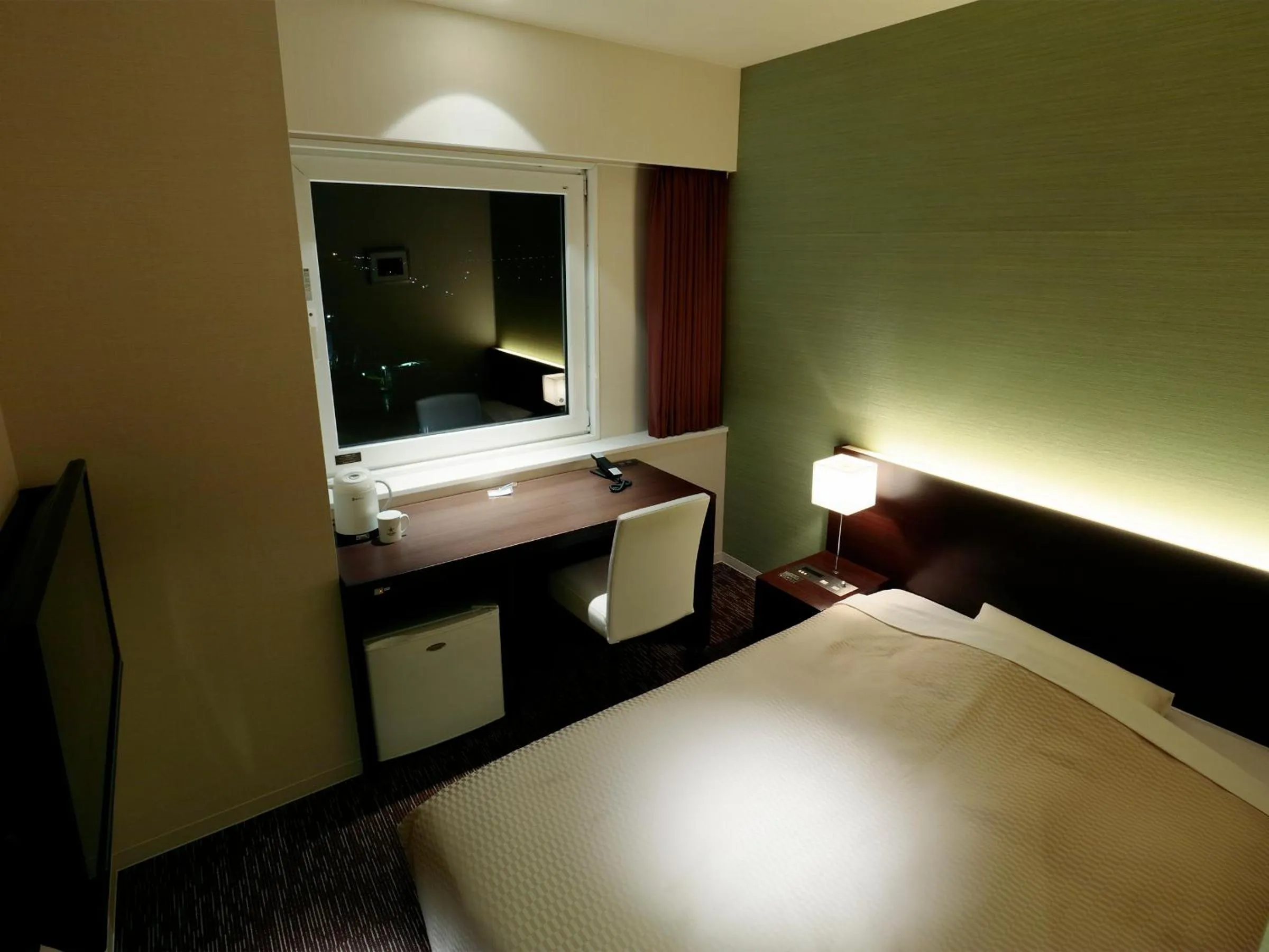 Photo of the whole room, Bed in Candeo Hotels Kikuyo Kumamoto Airport