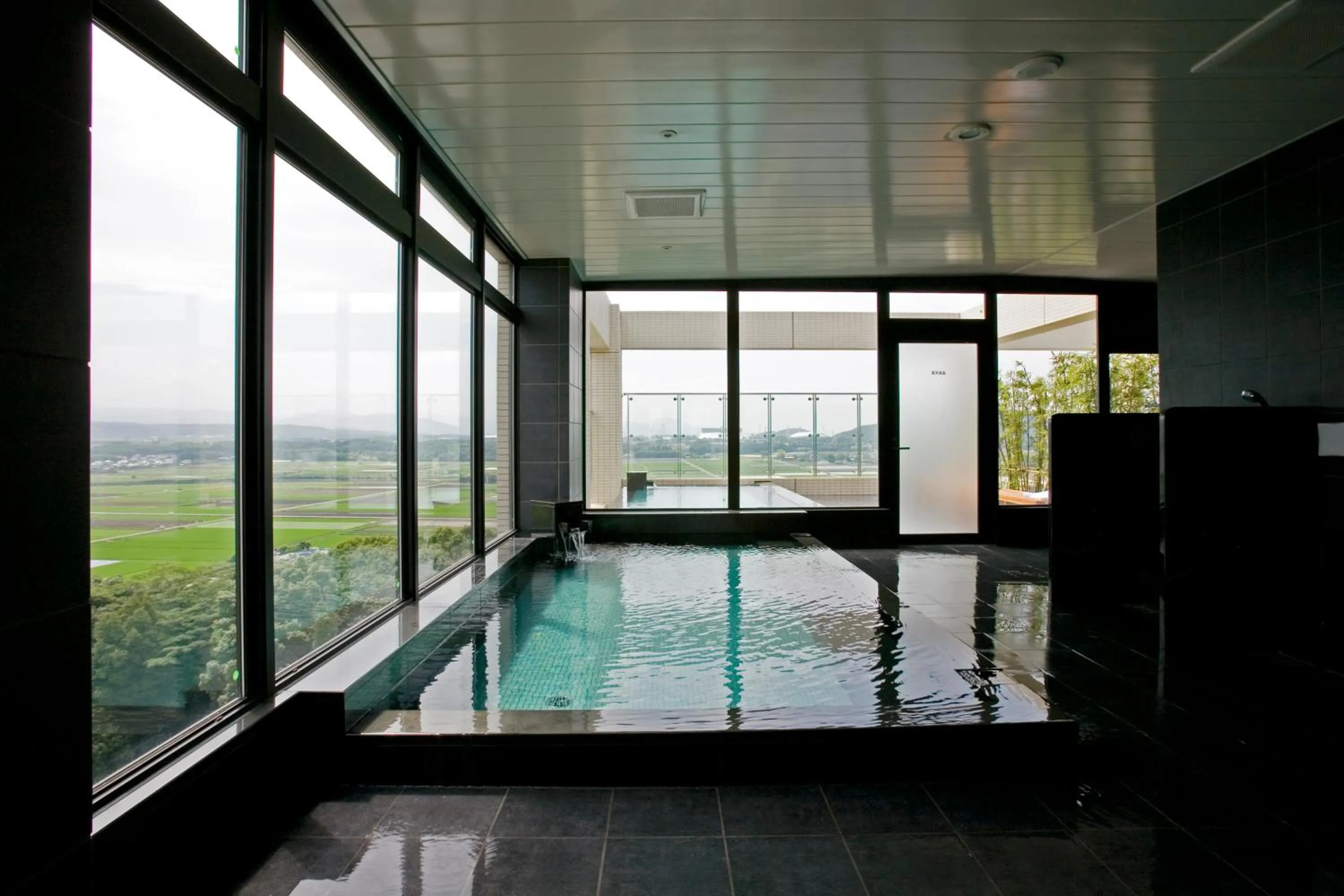 Hot Tub in Candeo Hotels Kikuyo Kumamoto Airport