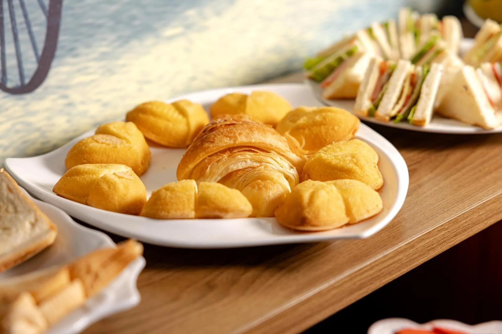 Restaurant/places to eat in Aquarius Grand Hotel