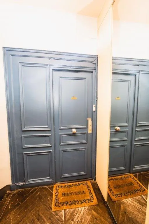 Paris City Flat App entier N106 F3