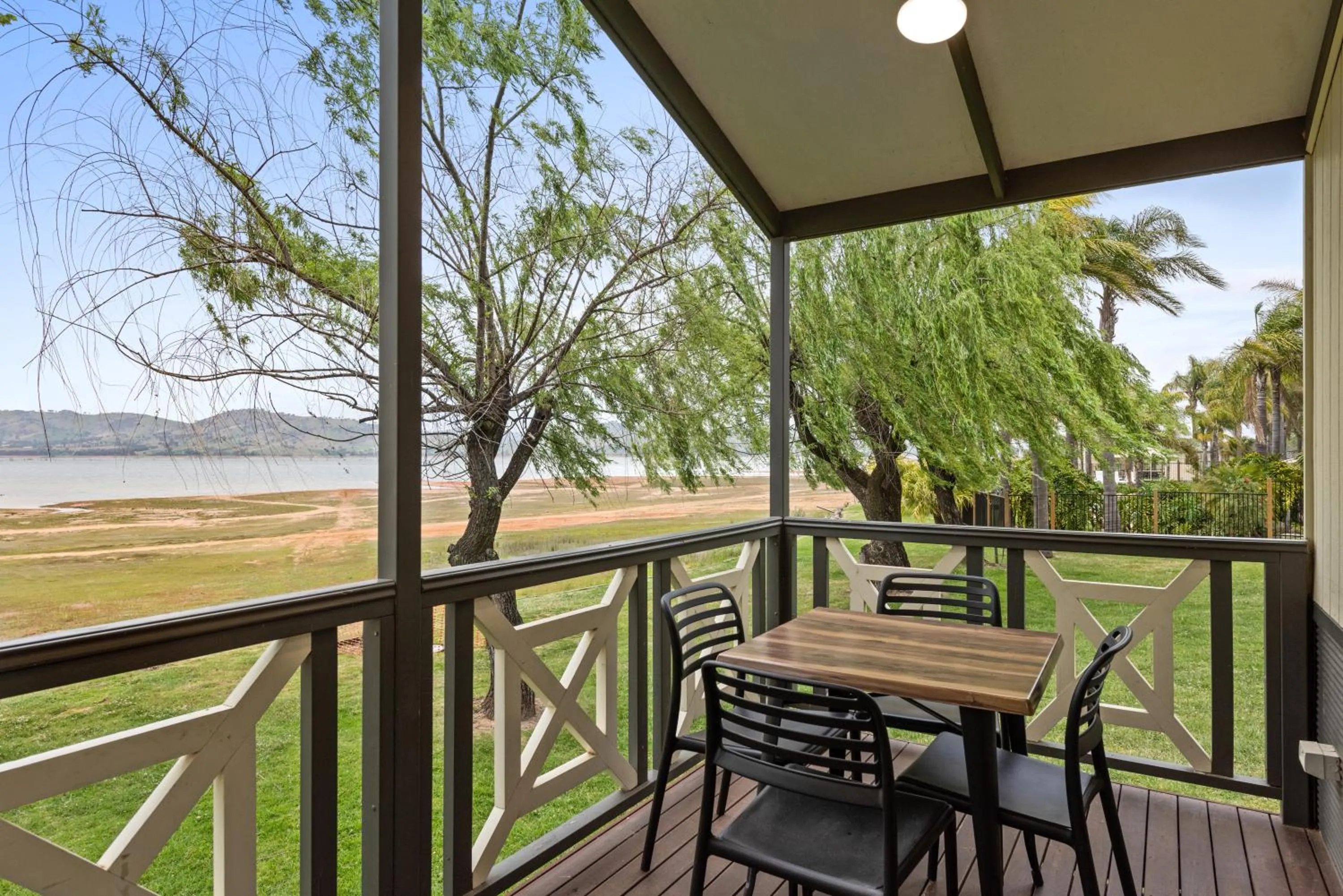 Balcony/Terrace in Discovery Parks - Lake Hume, Victoria