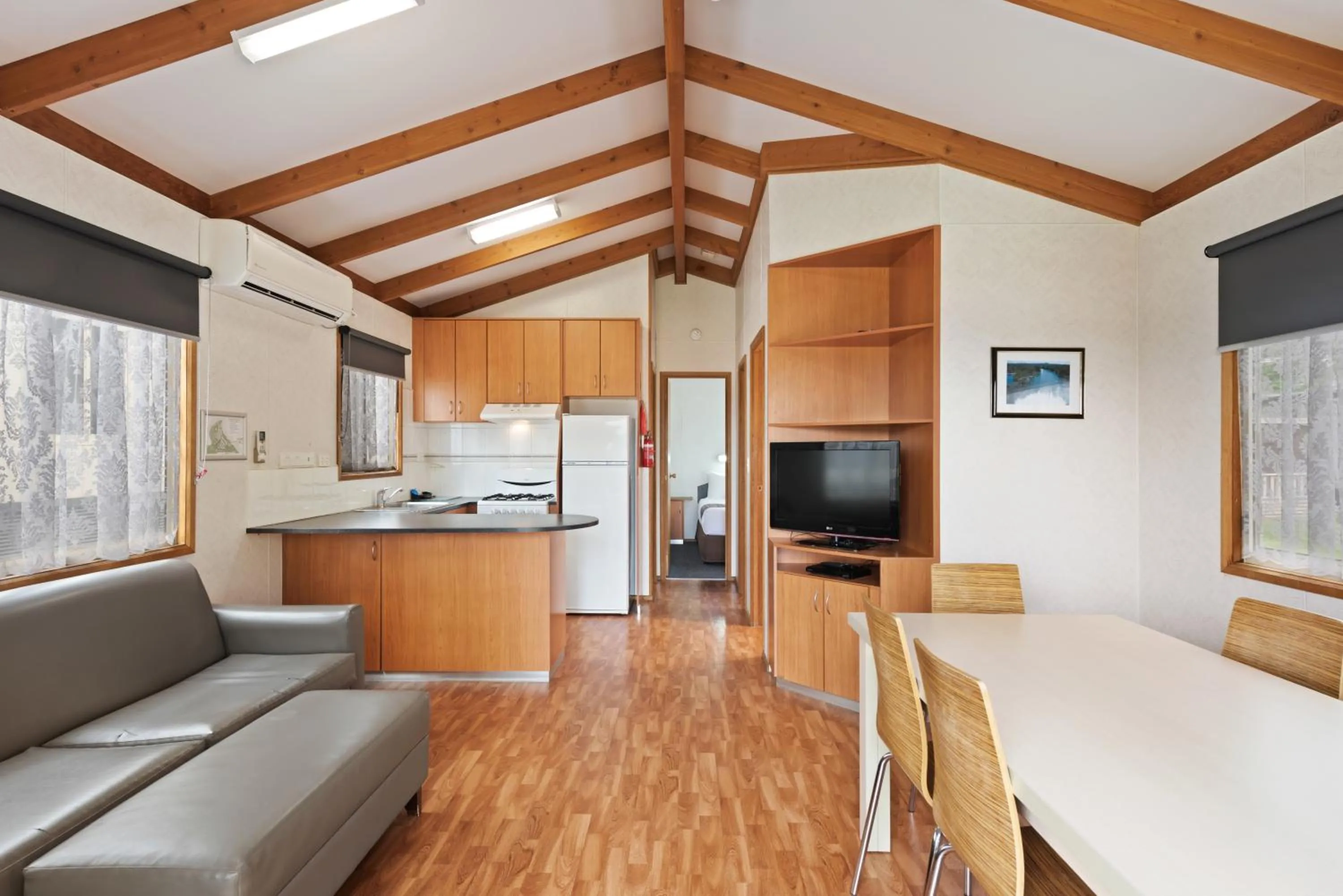 Kitchen or kitchenette in Discovery Parks - Lake Hume, Victoria