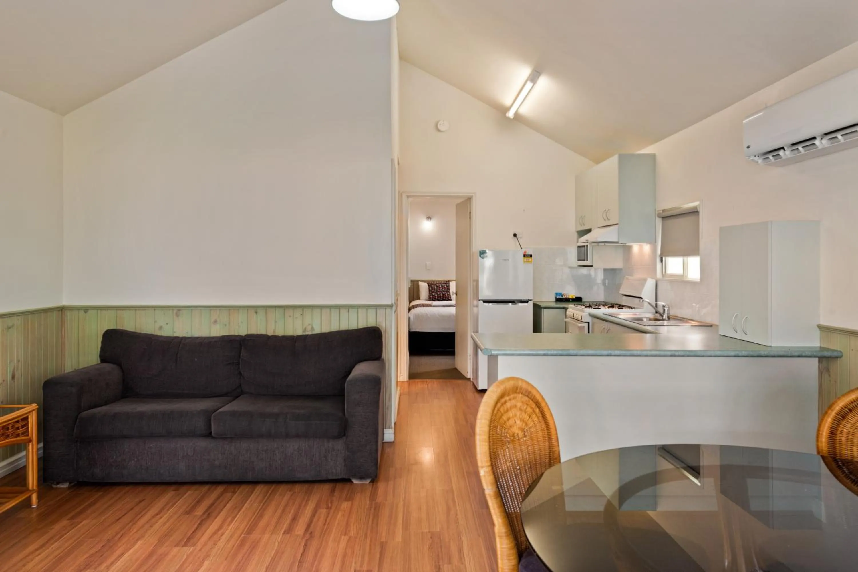 Kitchen or kitchenette in Discovery Parks - Lake Hume, Victoria