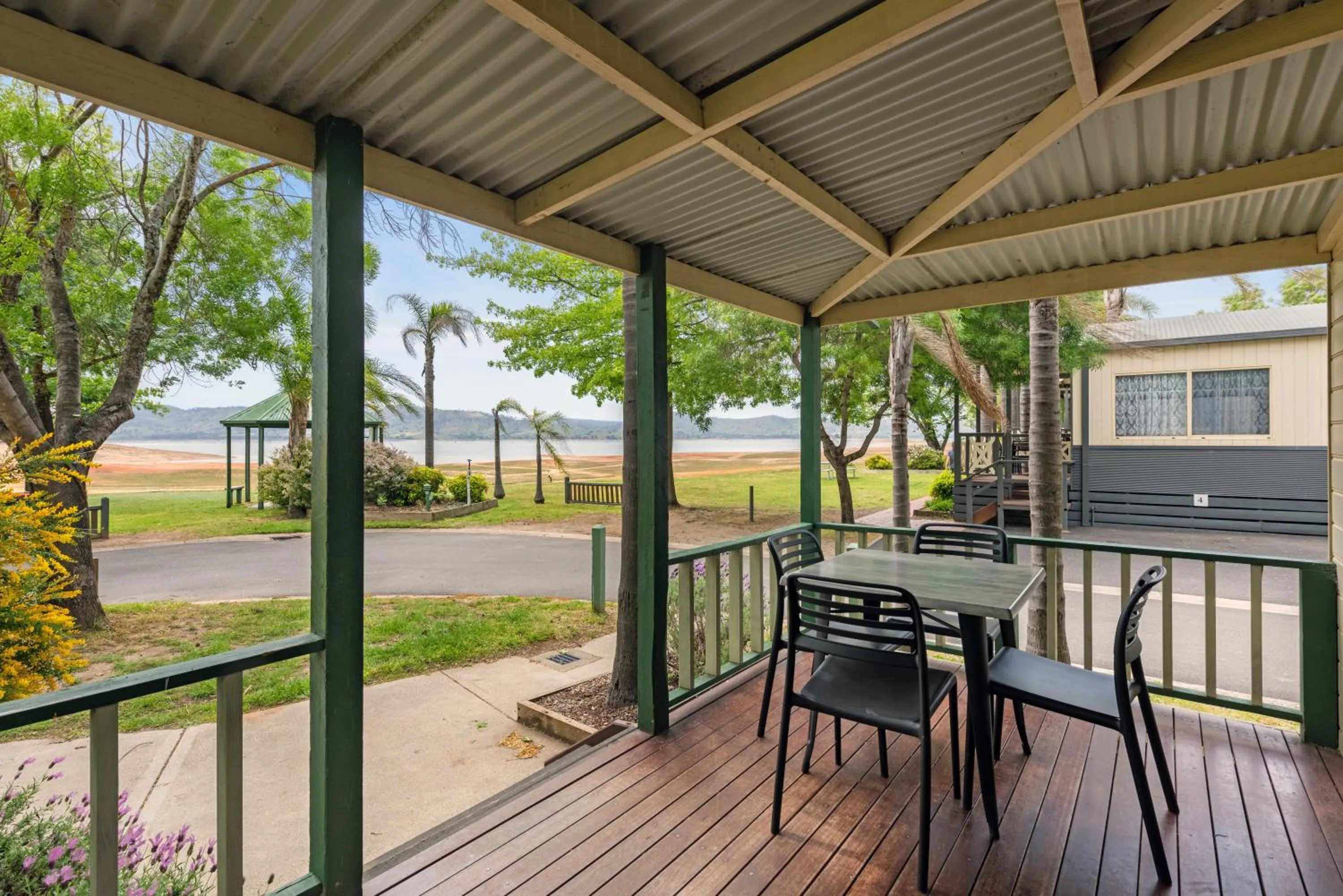 Balcony/Terrace in Discovery Parks - Lake Hume, Victoria