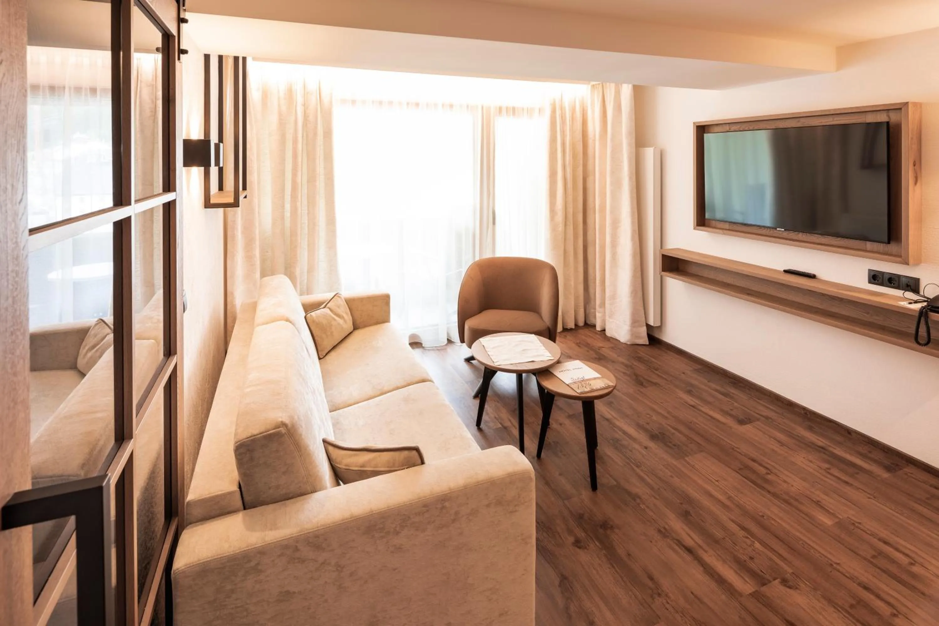 TV and multimedia in Superior Hotel Post Ischgl