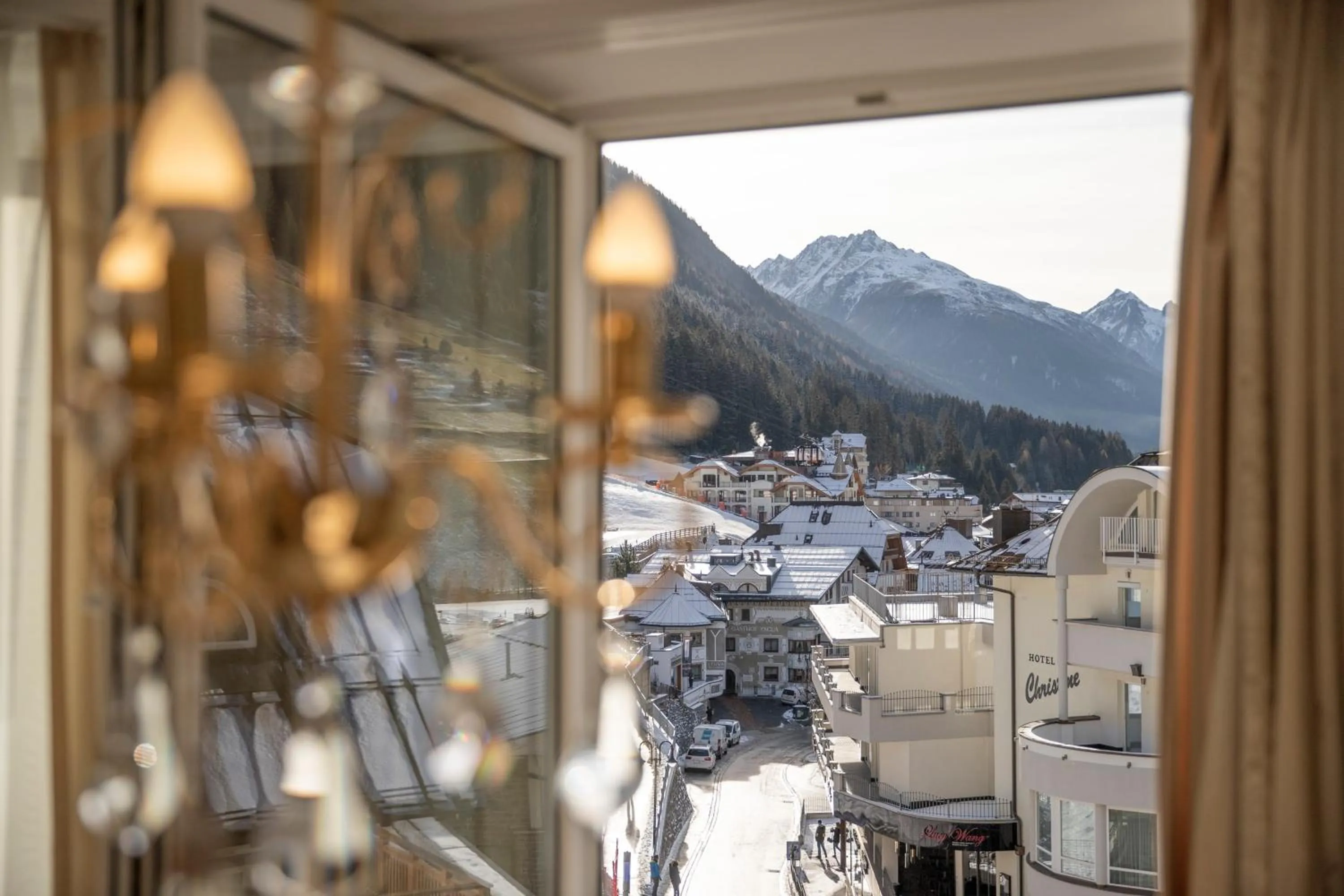 Mountain view in Superior Hotel Post Ischgl