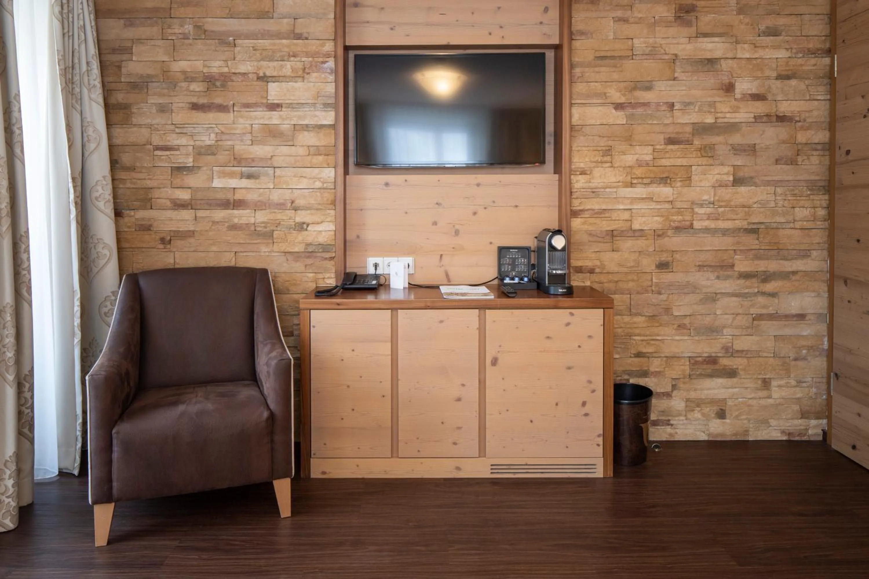 Coffee/tea facilities in Superior Hotel Post Ischgl