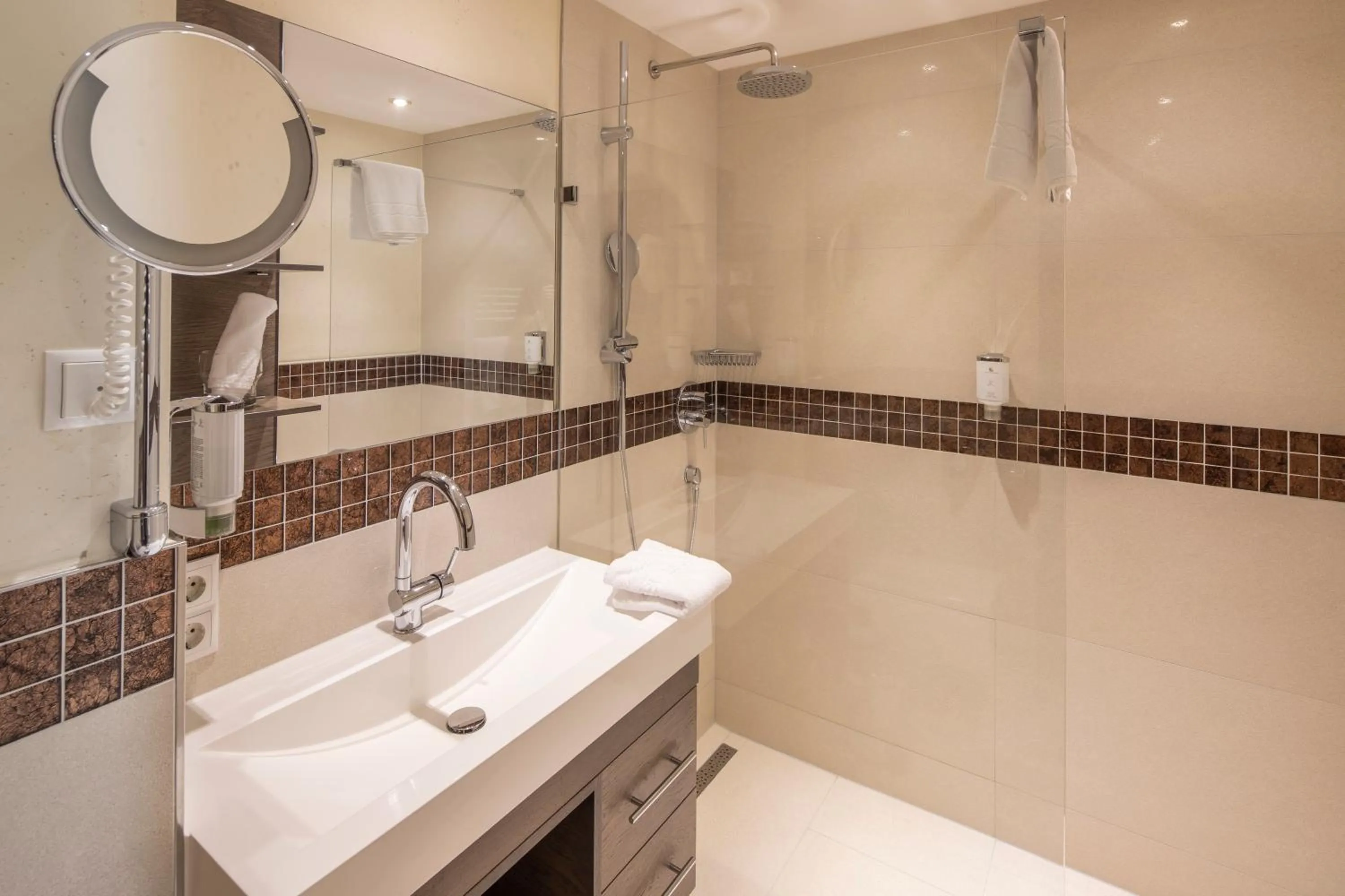 Bathroom in Superior Hotel Post Ischgl