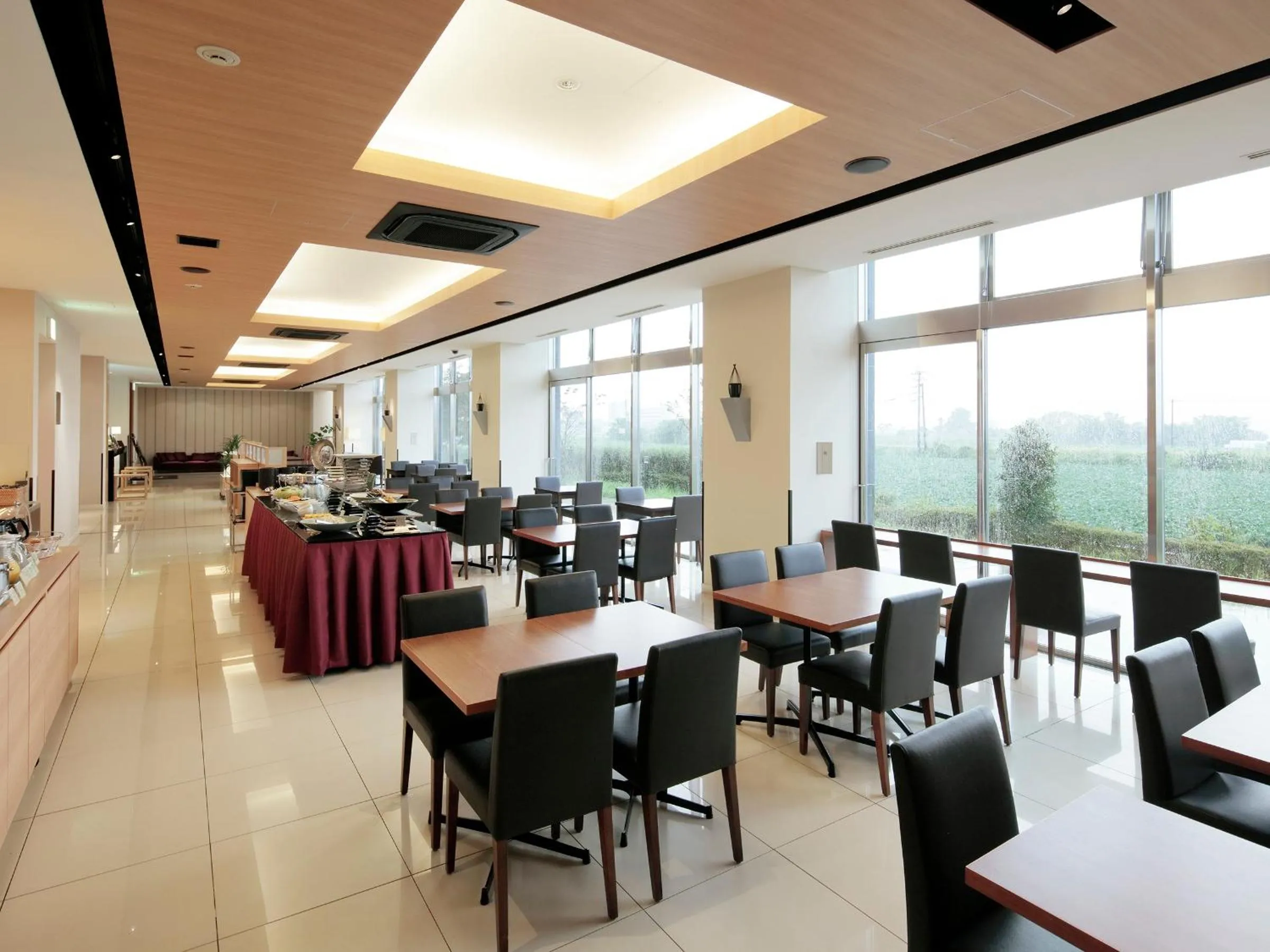 Restaurant/places to eat in Candeo Hotels Ozu Kumamoto Airport