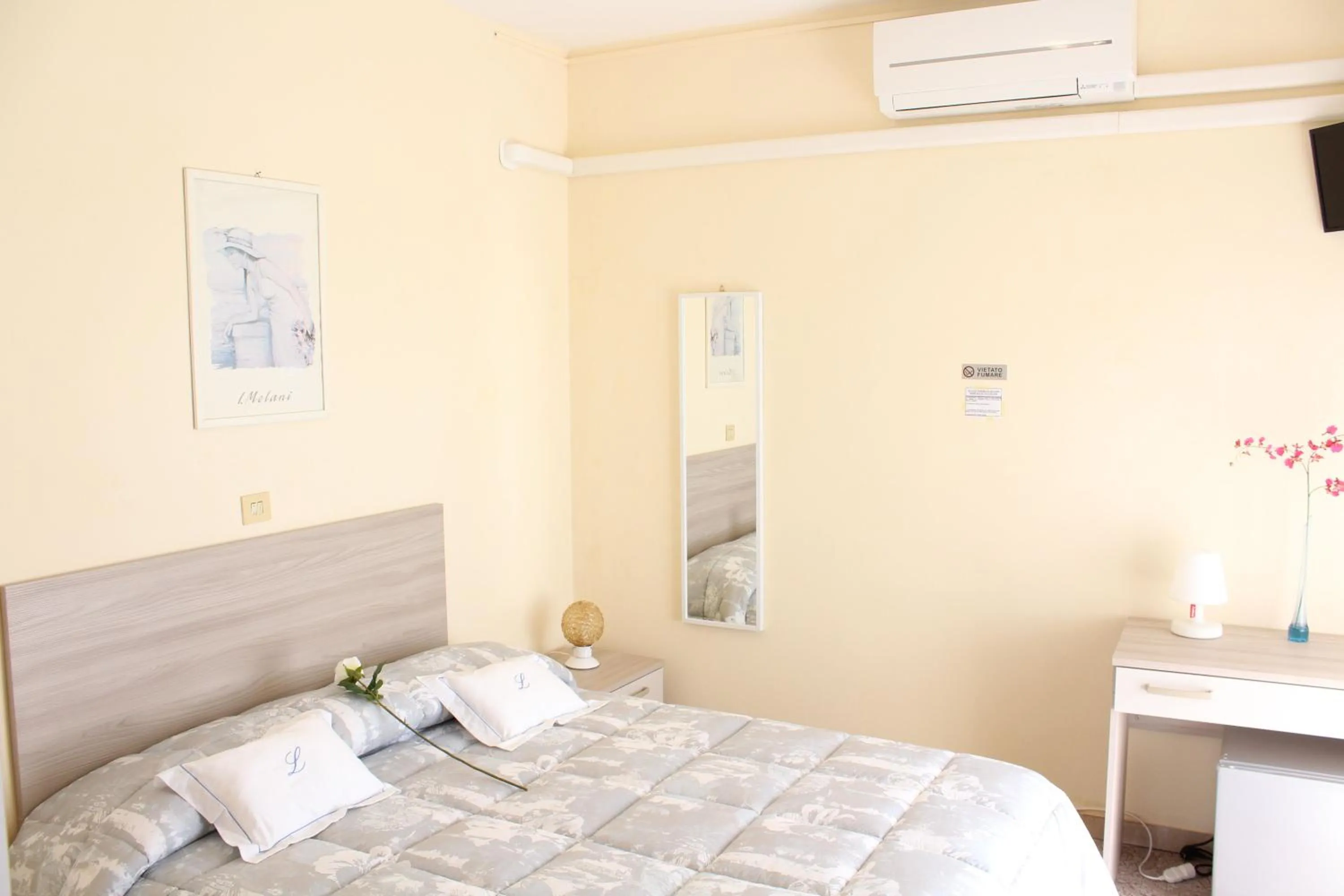 Bedroom in Hotel Luca