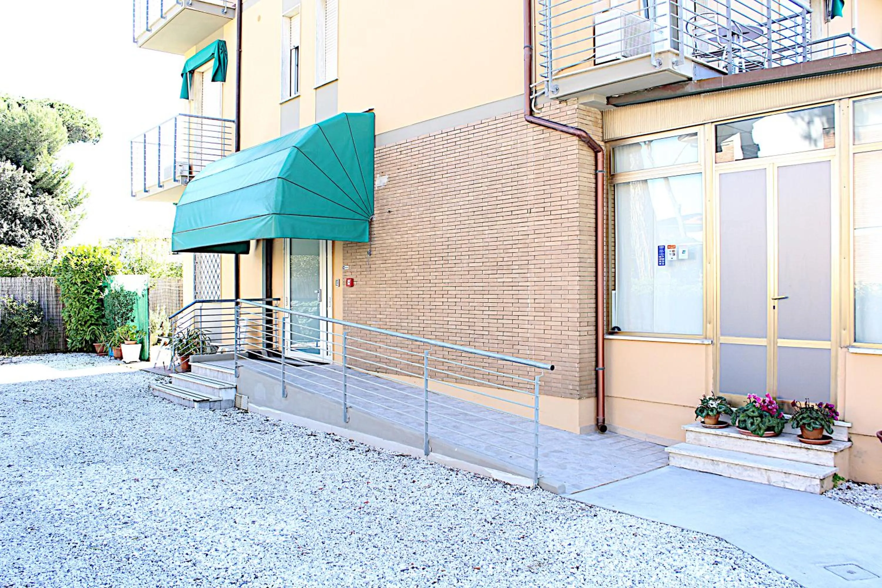 Facade/entrance in Hotel Luca