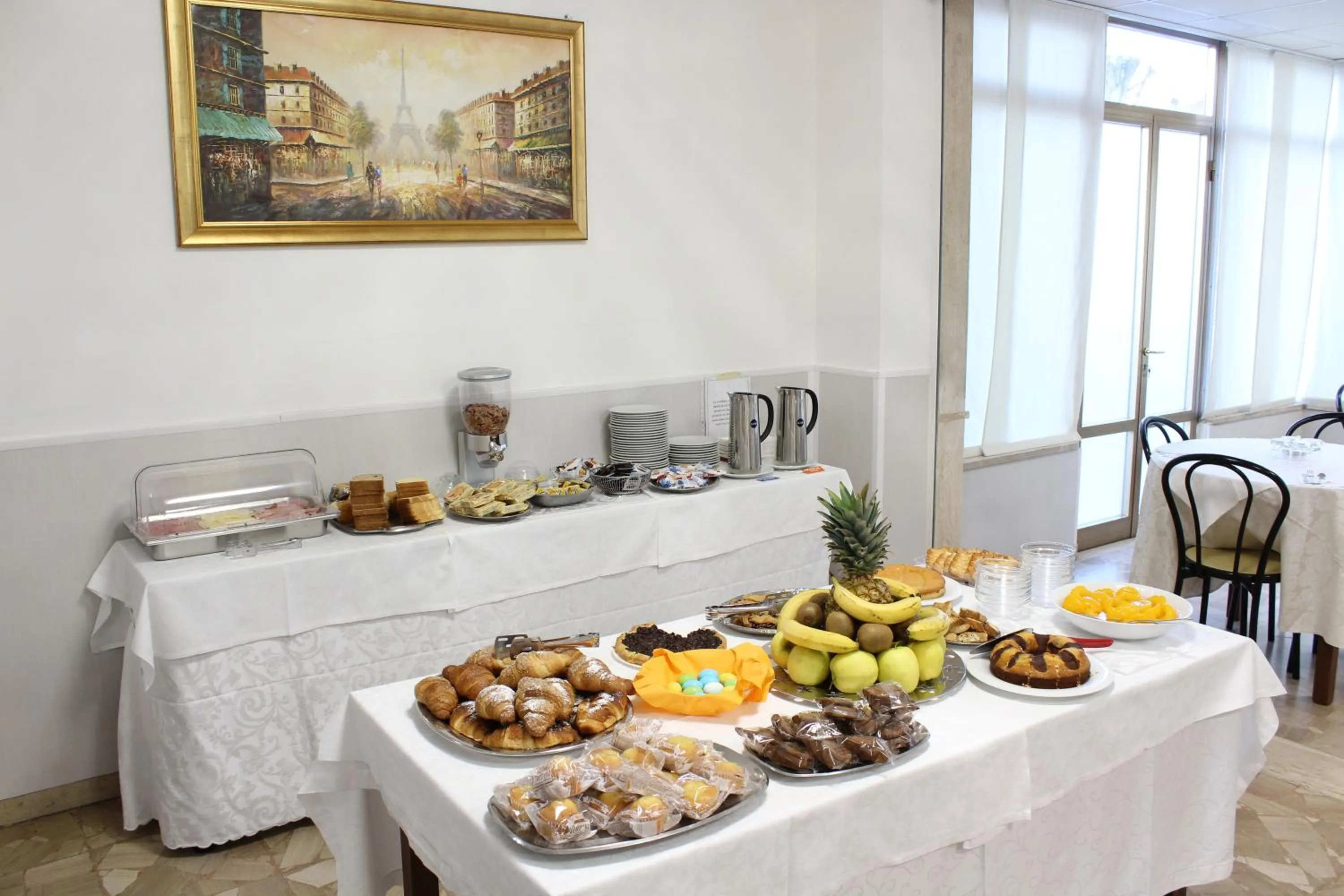 Lounge or bar in Hotel Luca