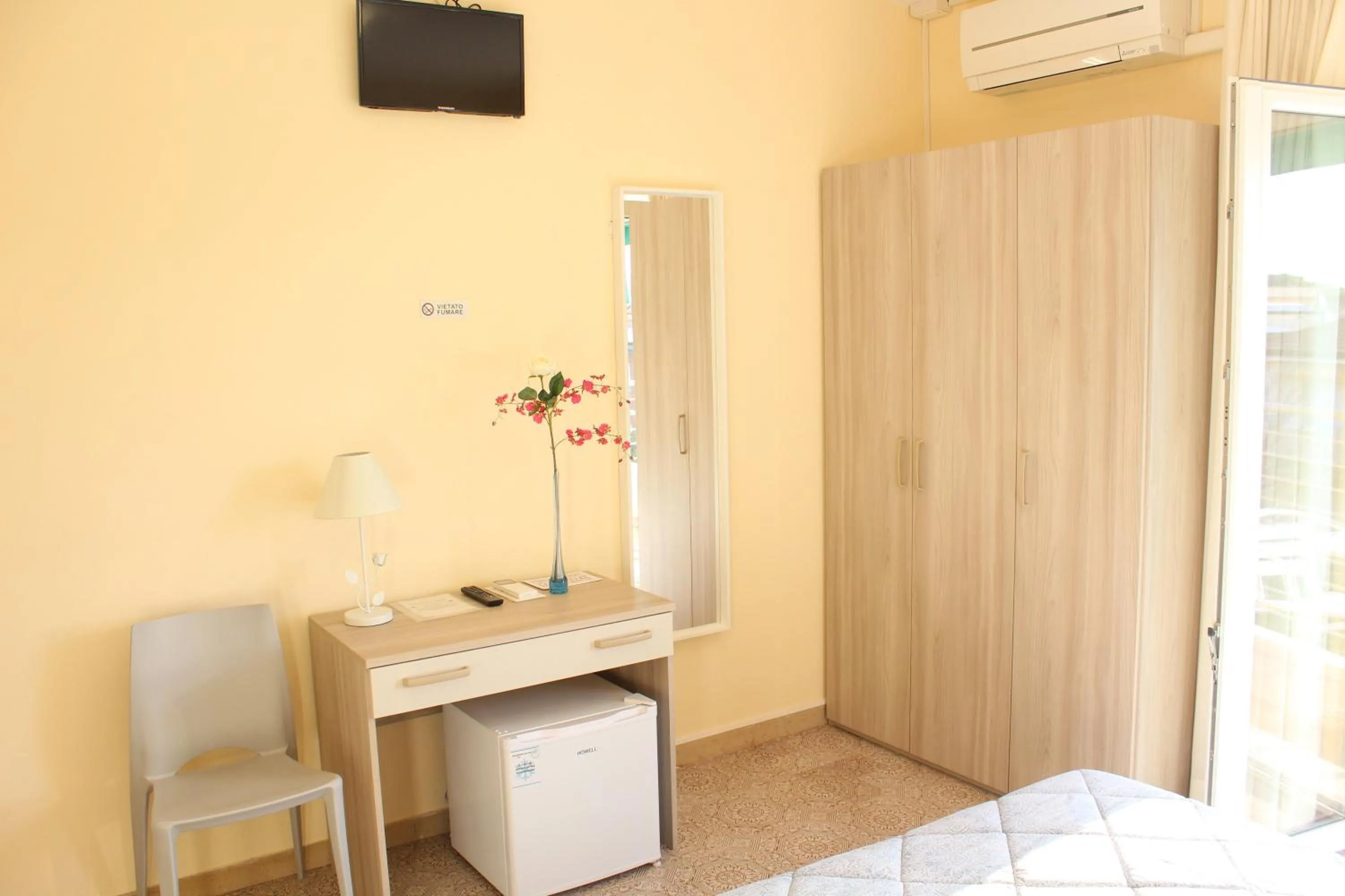 TV and multimedia in Hotel Luca