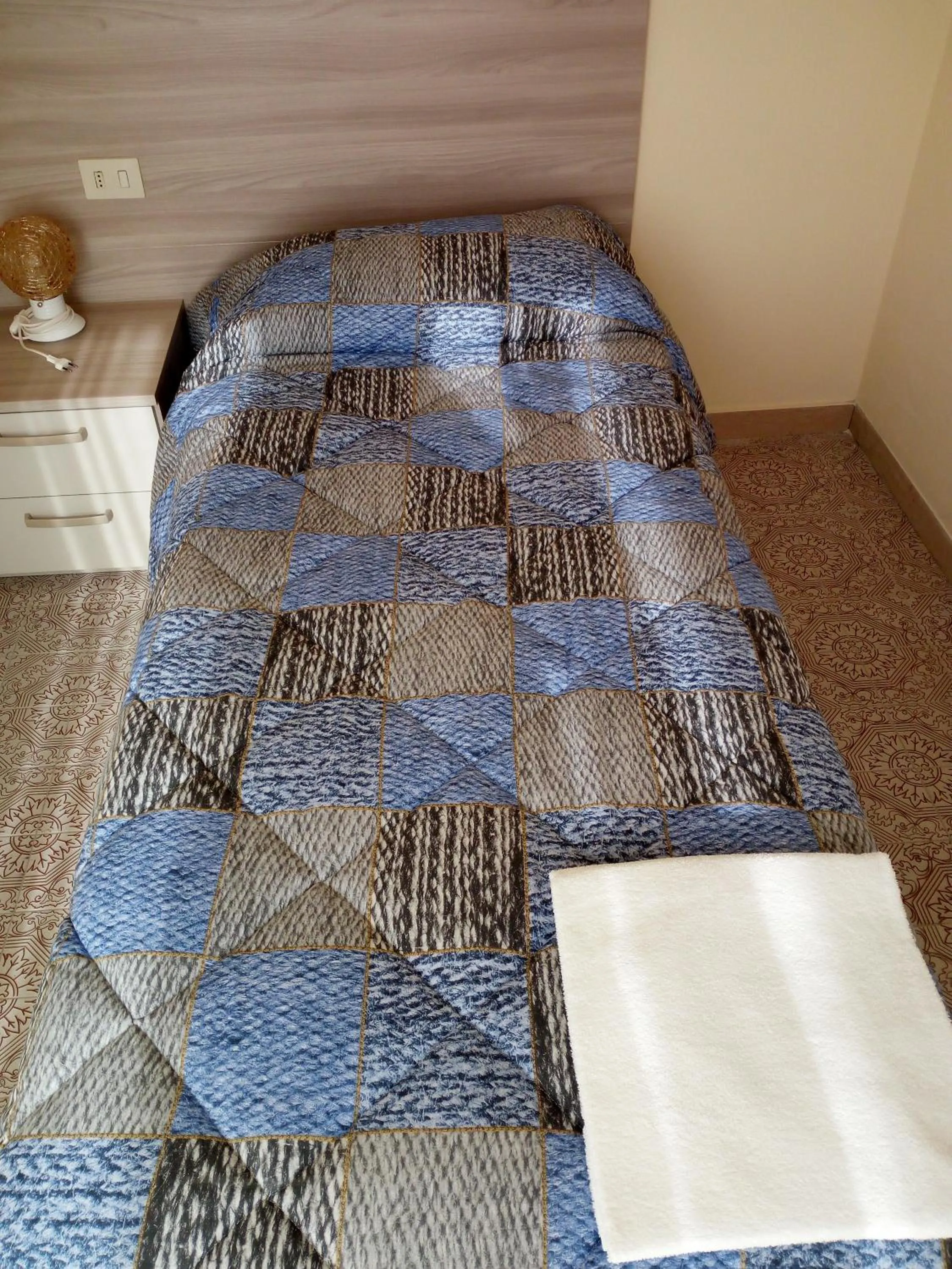 Bed in Hotel Luca