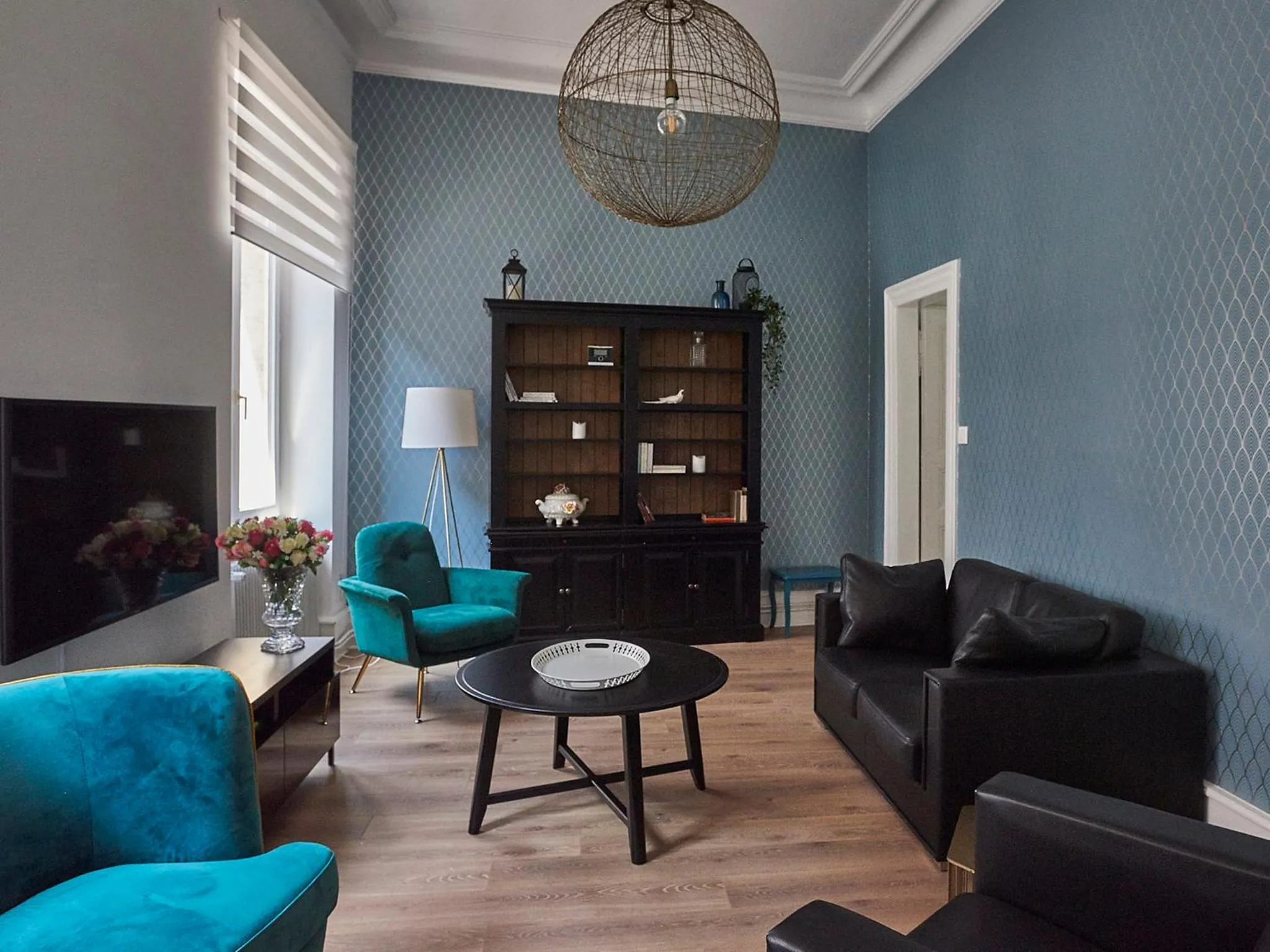 Library in Les Appartements Saint-Martin