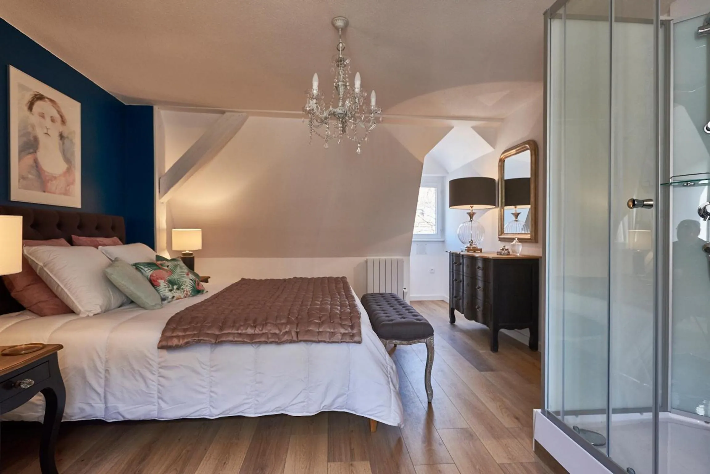 Bed in Les Appartements Saint-Martin