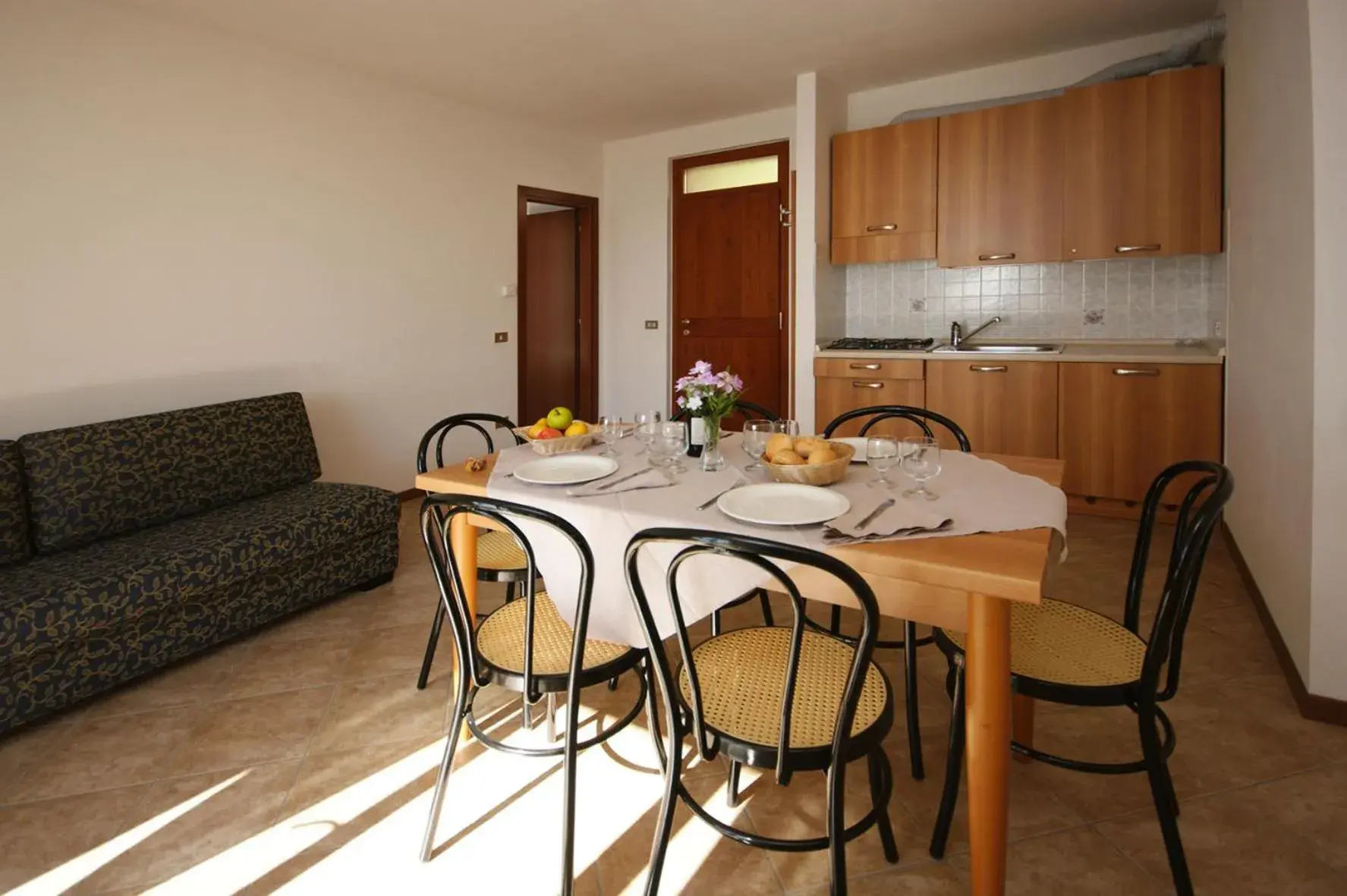 Day, Dining Area in Hotel Residence La Rotonda