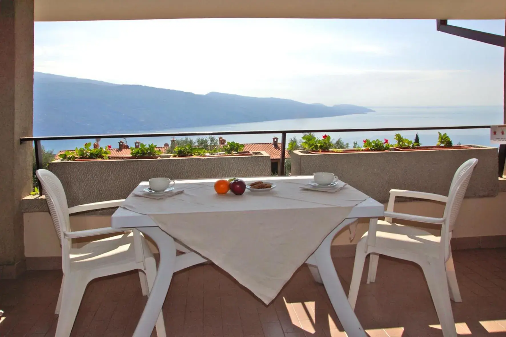 Patio, Patio/Outdoor Area in Hotel Residence La Rotonda