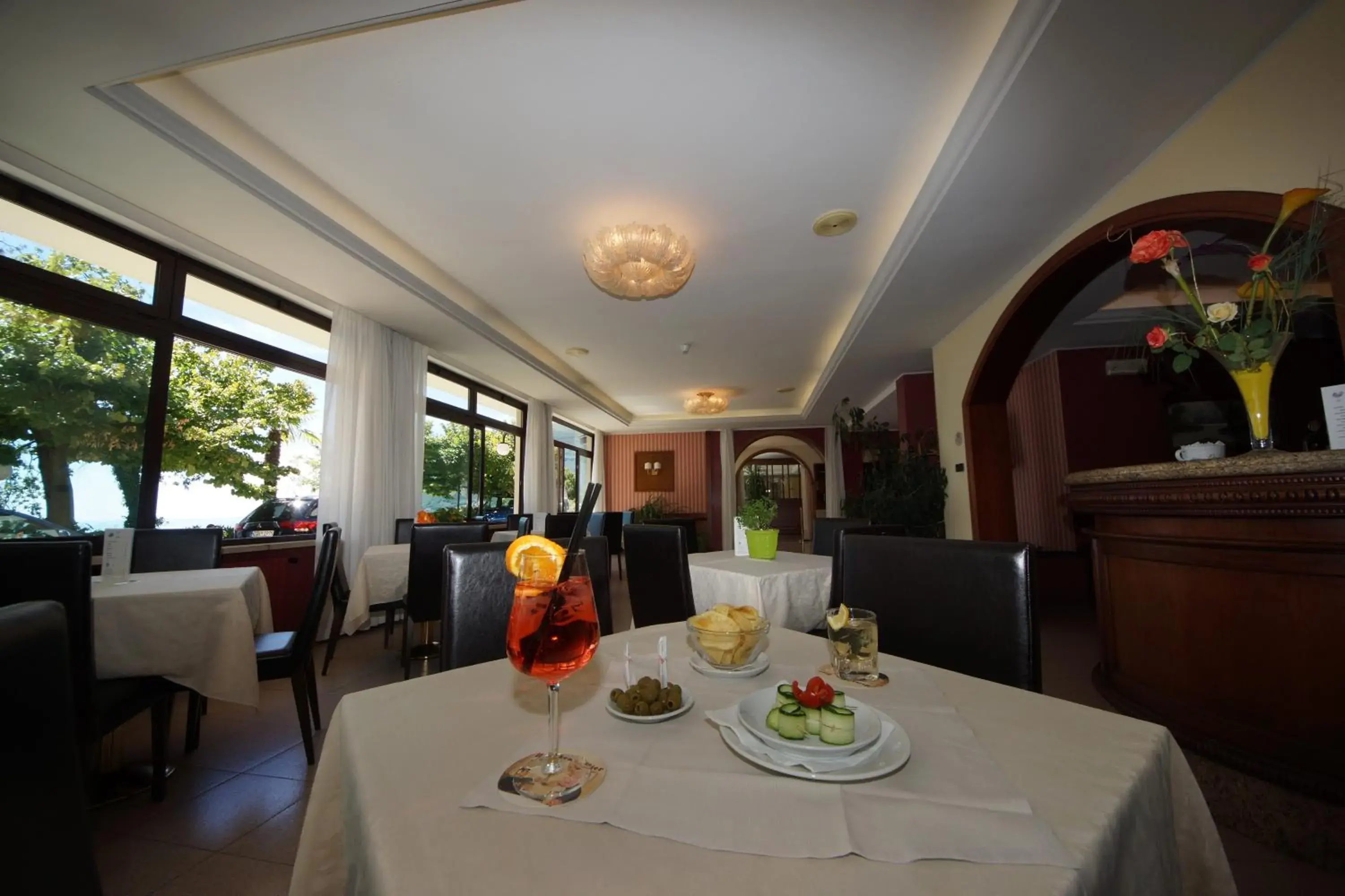 Lounge or bar, Restaurant/Places to Eat in Hotel Residence La Rotonda