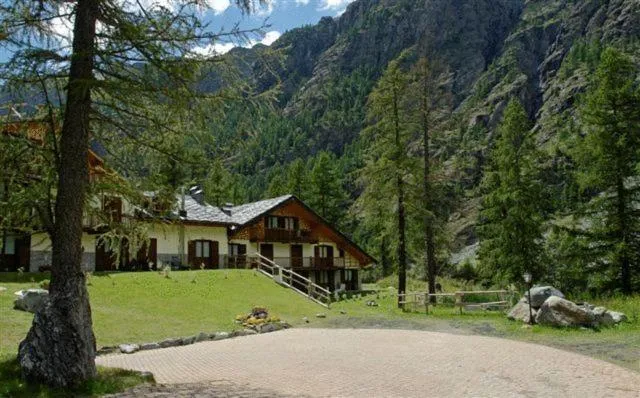 Property building in Residence Dei Walser