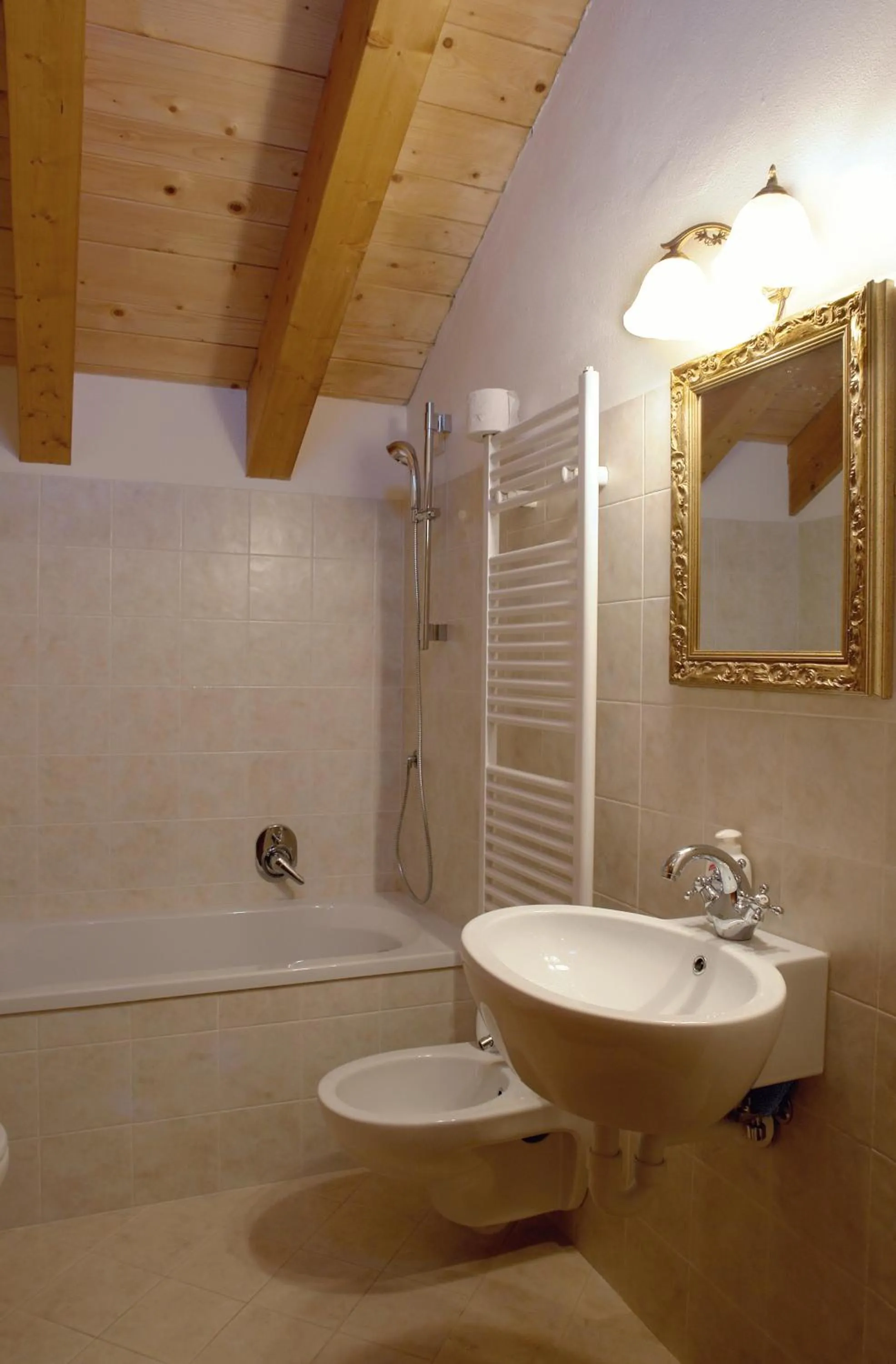 Bathroom in Residence Dei Walser