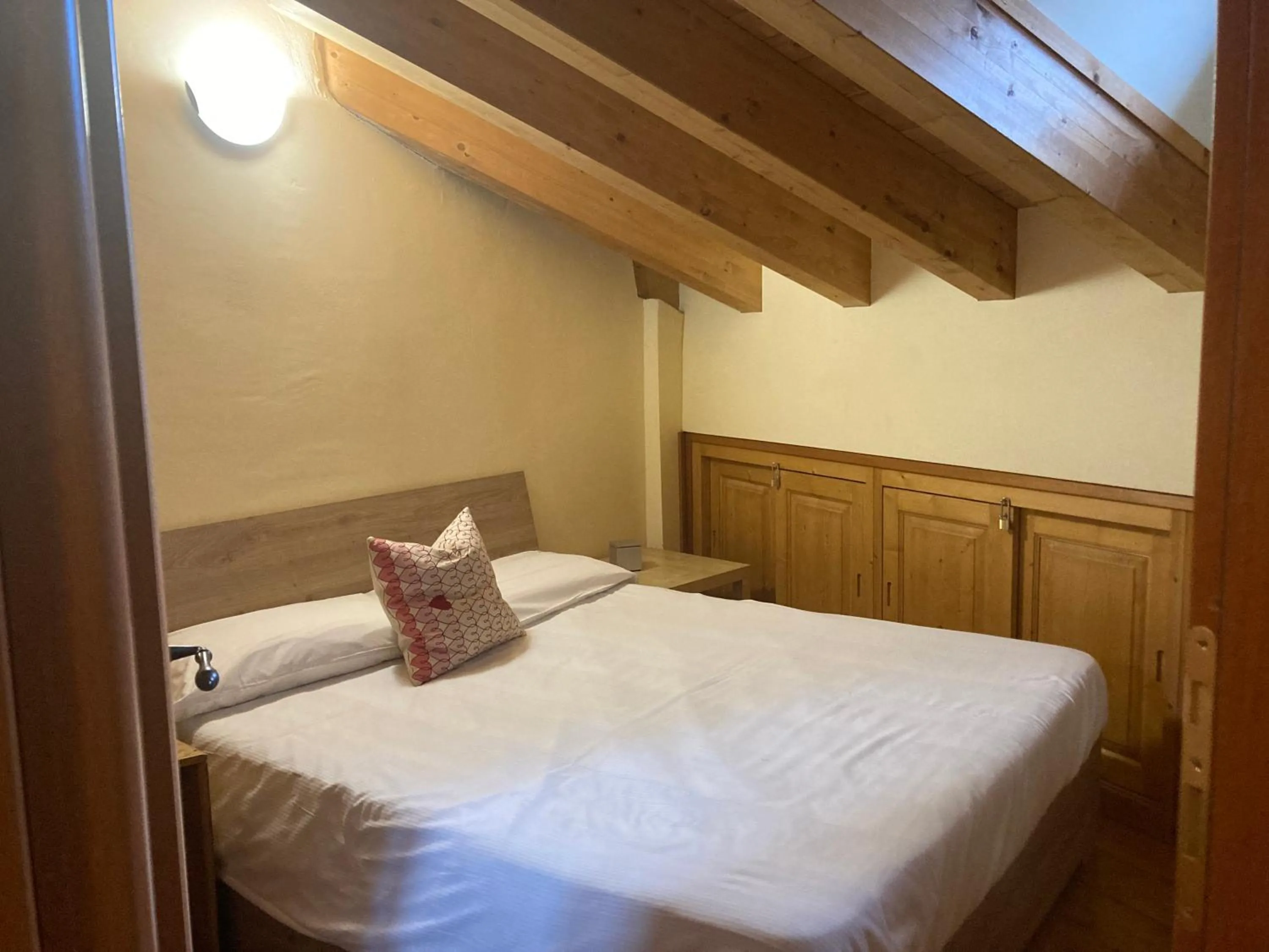 Bedroom in Residence Dei Walser