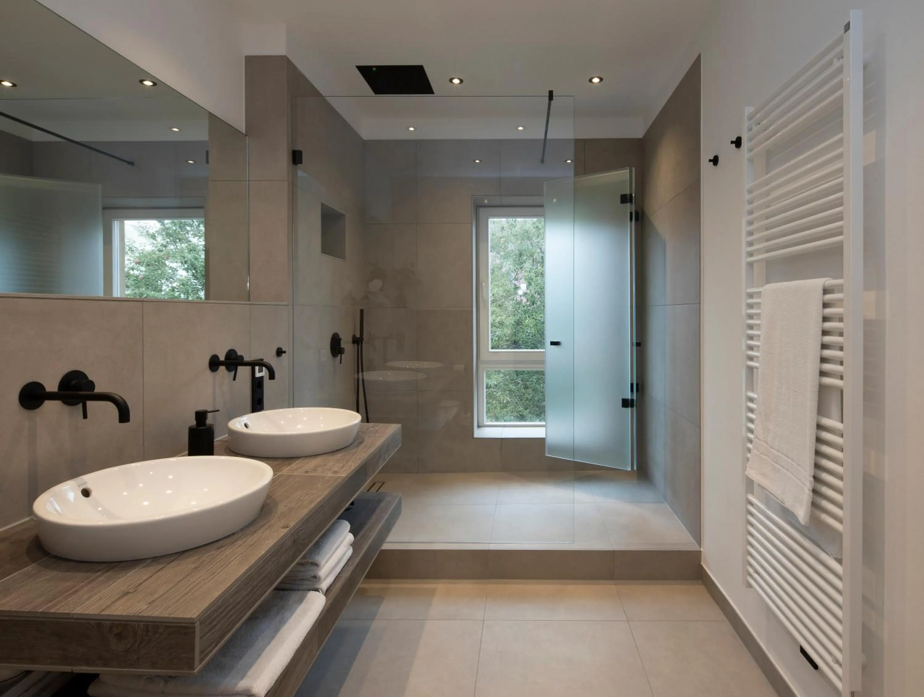 Bathroom in Hofgut Wißberg - Das Weinberghotel