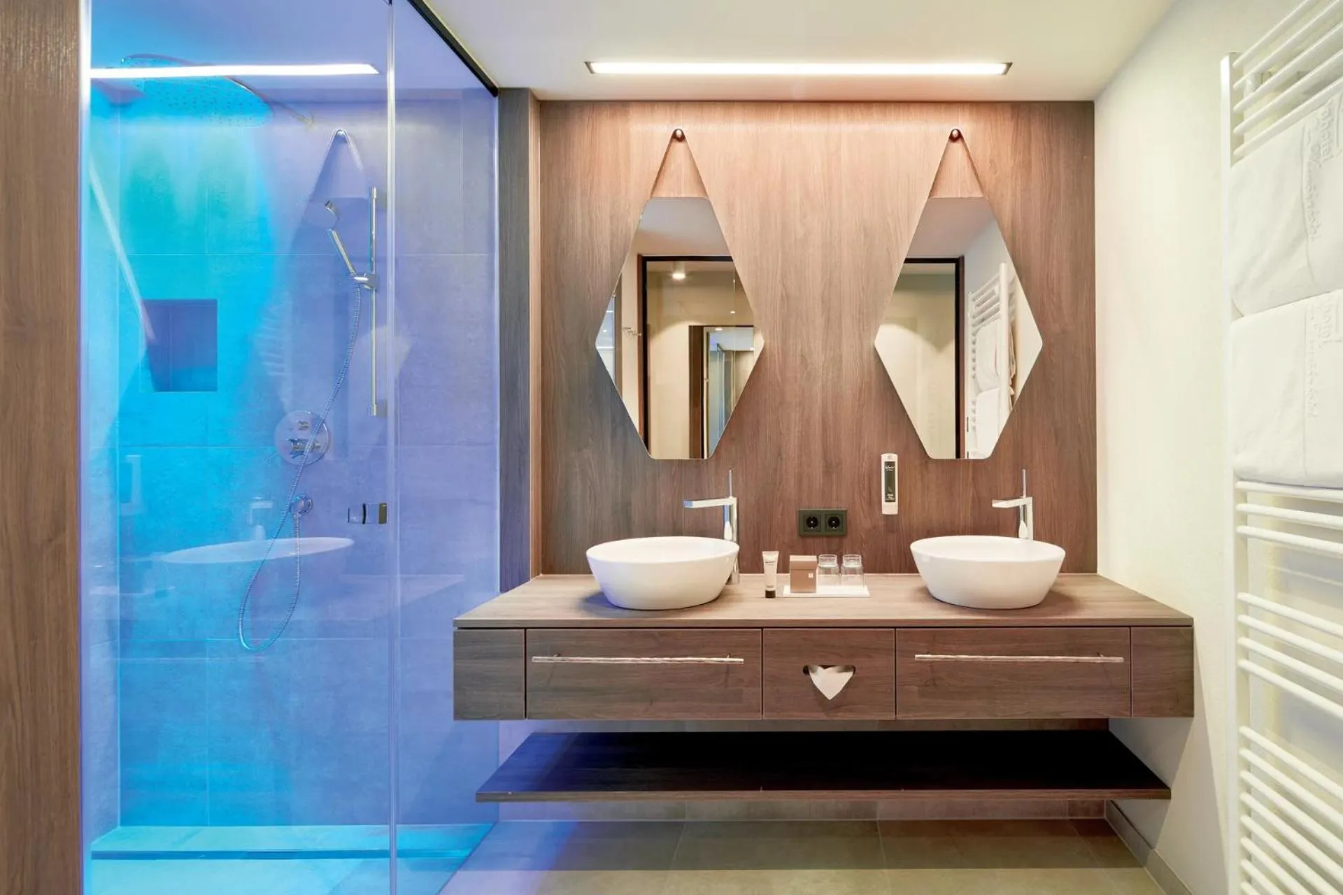 Bathroom in ZillergrundRock Luxury Mountain Resort