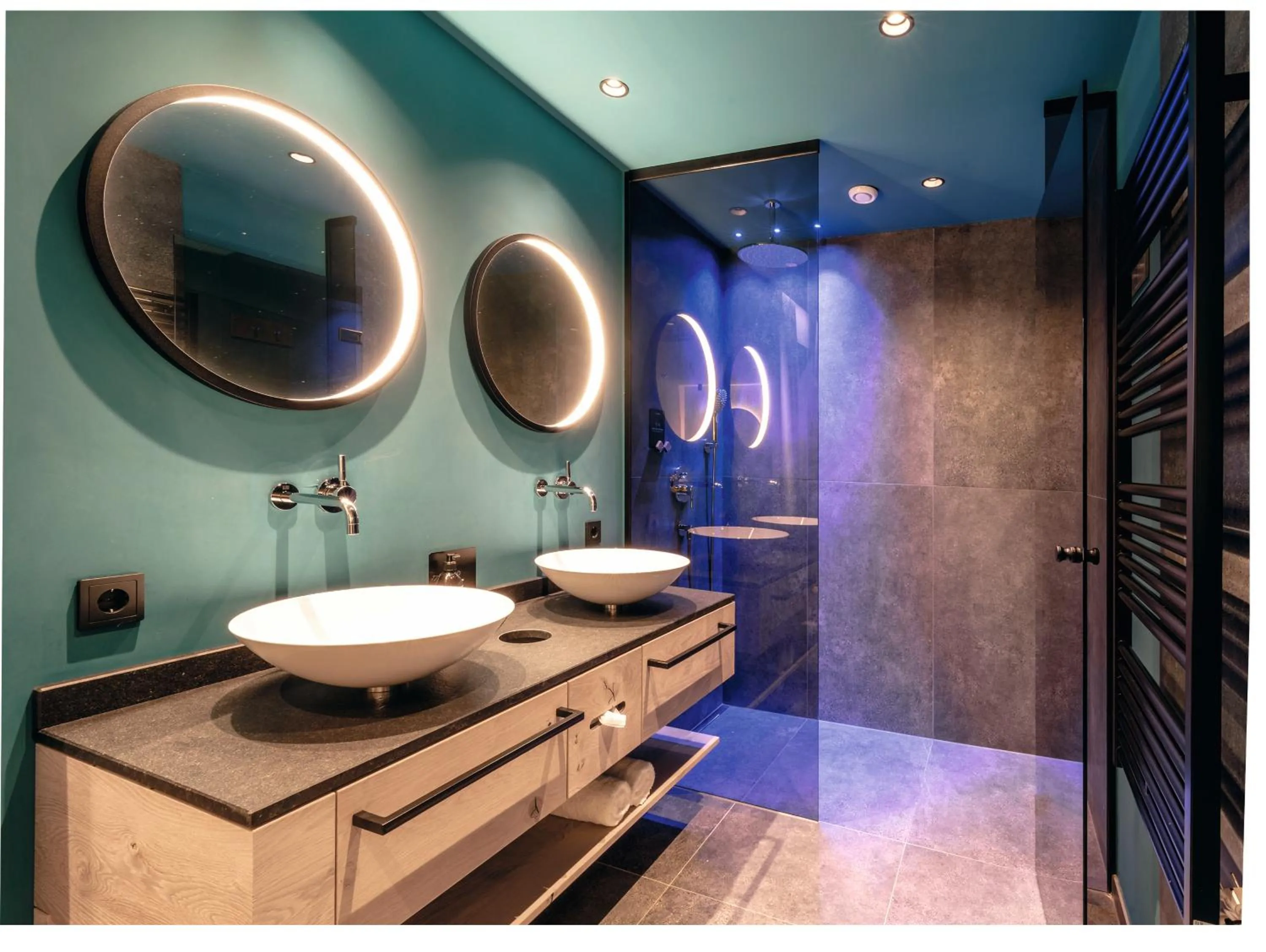 Bathroom in ZillergrundRock Luxury Mountain Resort