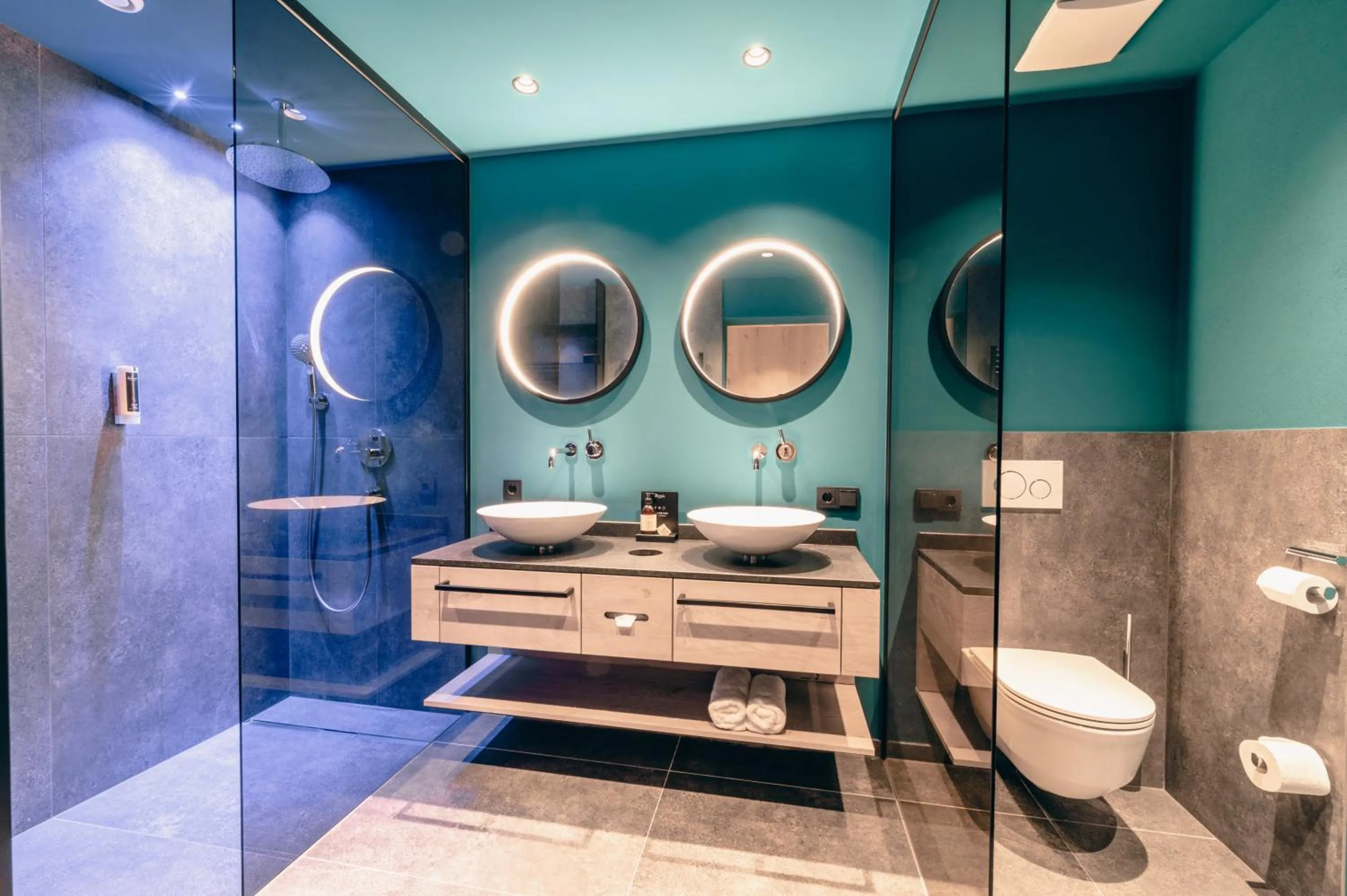 Bathroom in ZillergrundRock Luxury Mountain Resort