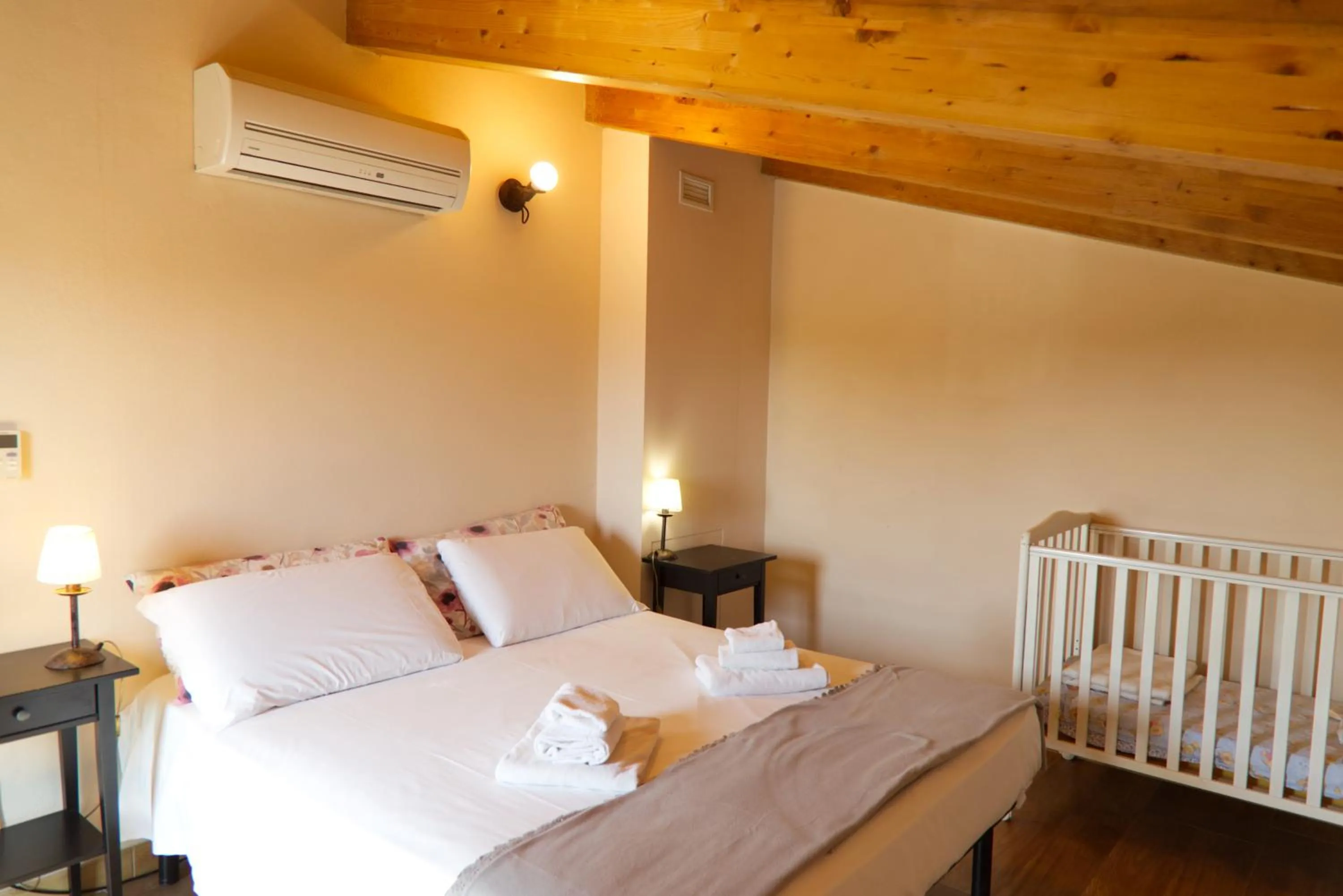 Bed in Antico Casale Caroli